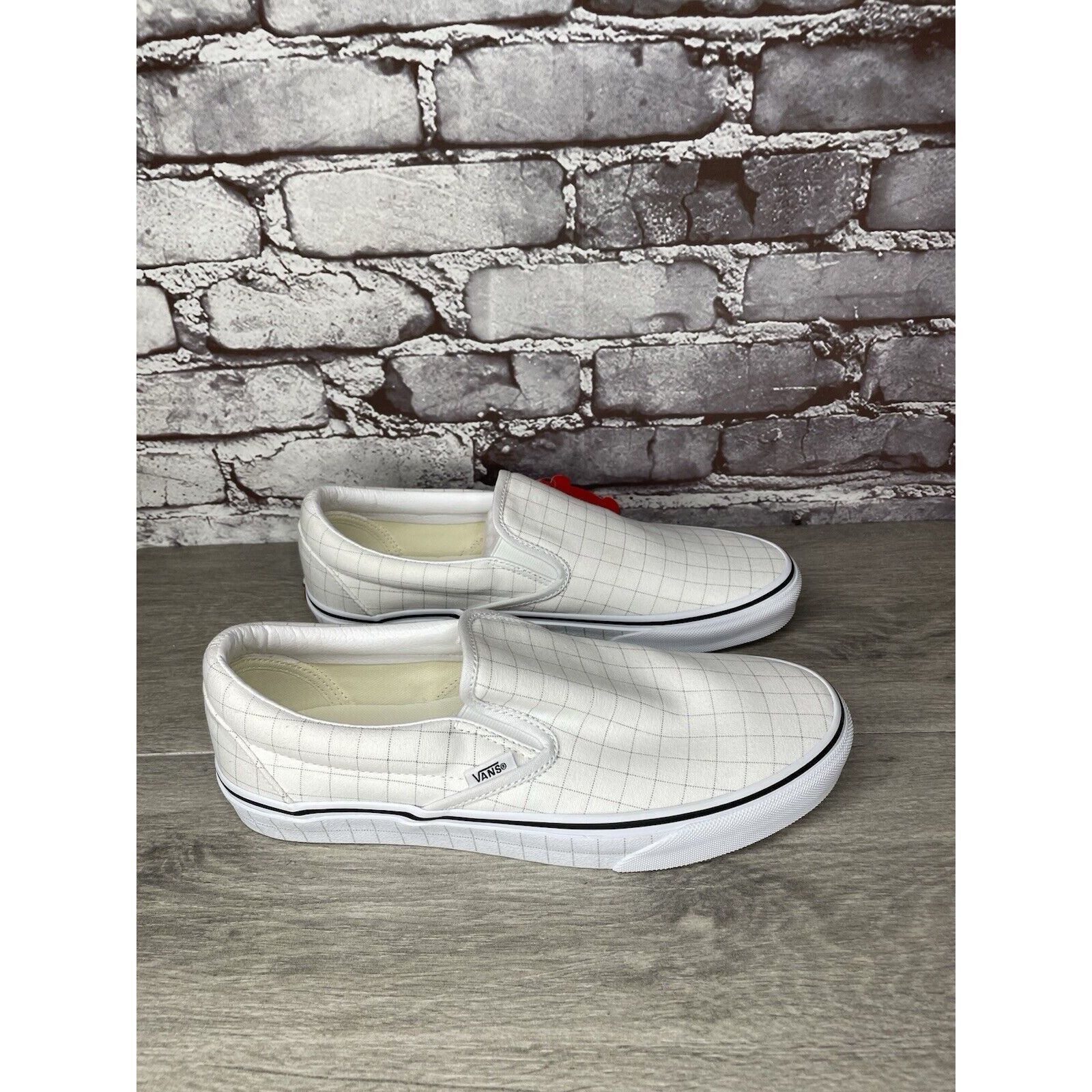 Vans Vans Classic Checkerboard Day White Canvas Sneakers Shoes Me Size US 10 / EU 43 - 14 Thumbnail