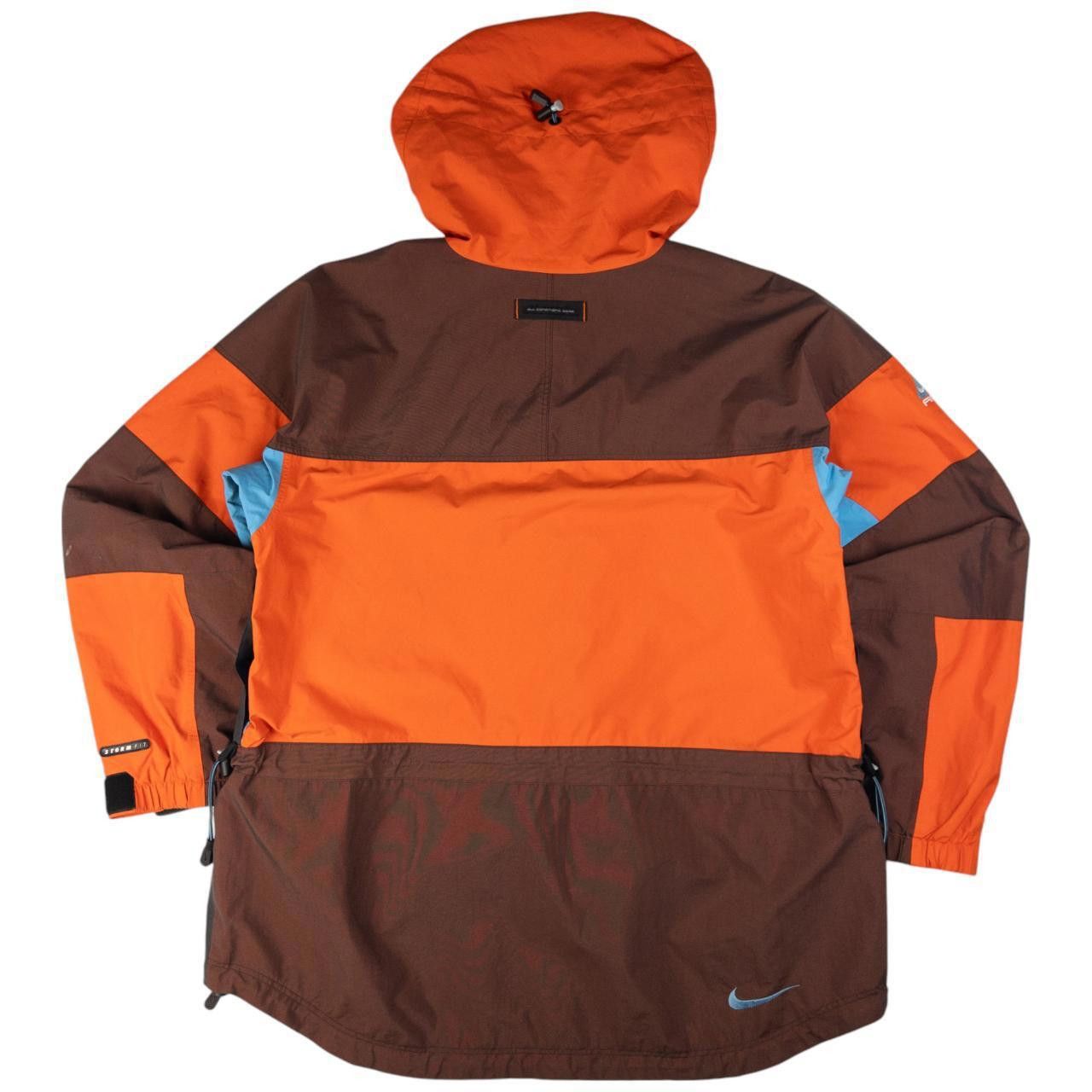 Nike Vintage Nike ACG Stormfit Snowboarding Jacket Size L Size US L / EU 52-54 / 3 - 2 Thumbnail