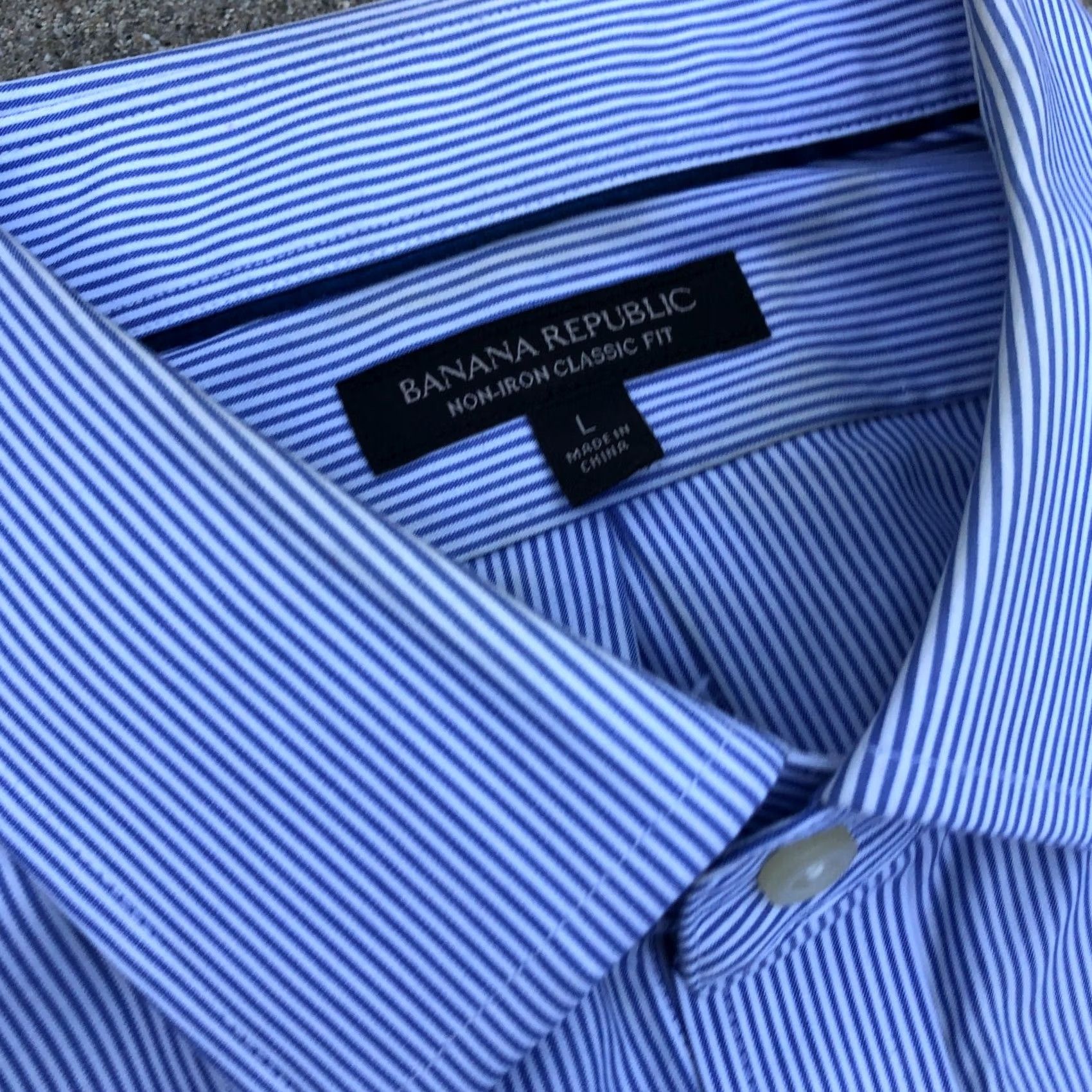 Banana Republic Banana Republic Button Down Dress Shirt Mens LG Non Iron Striped Shirt Adults Large Blue Mens Size 42R - 4 Thumbnail