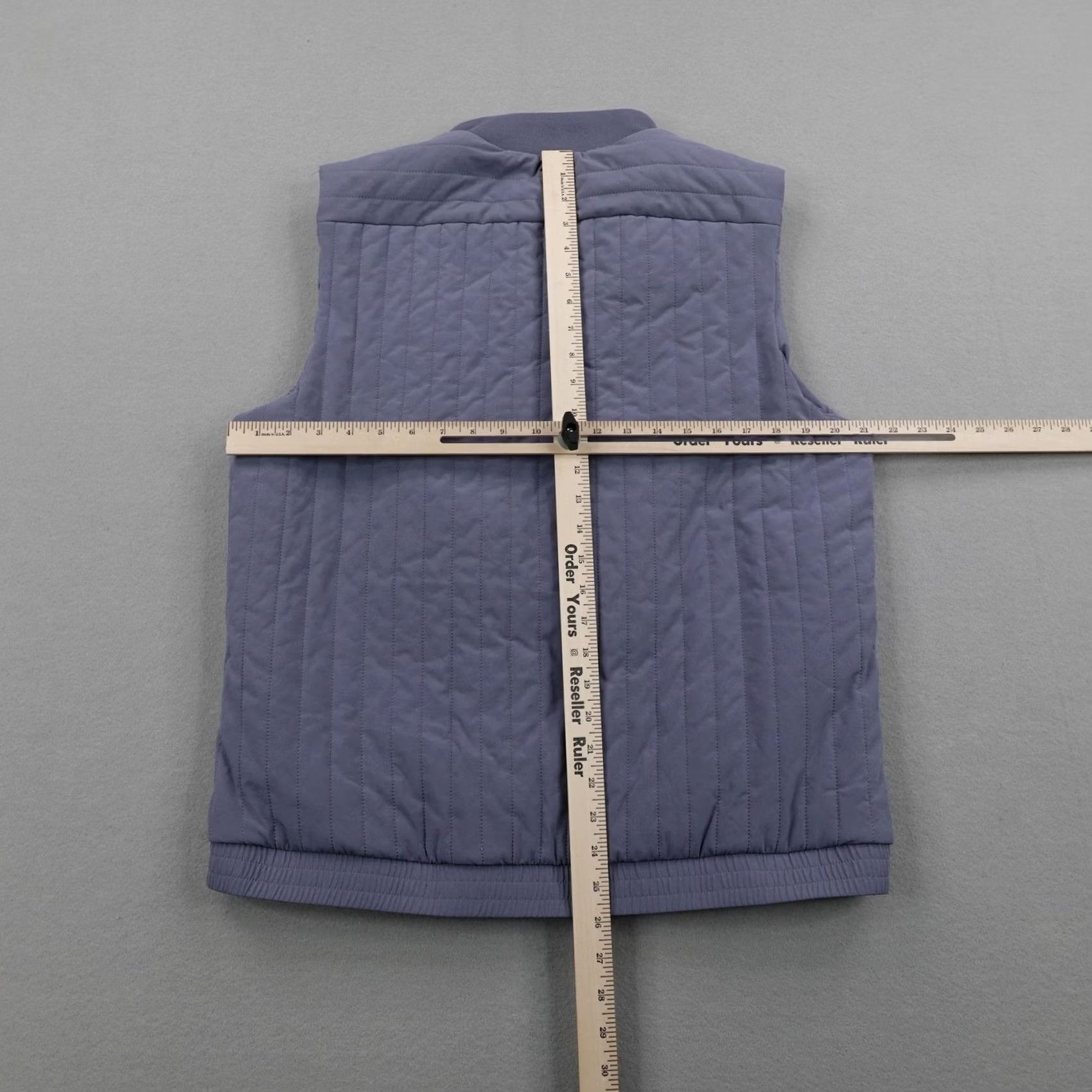 Rhone Rhone Vest Mens L Folkstone Gray Skyline Quilted Full Zip Insulated Lightweight Pockets Modern Outdoor Winter Casual Travel Workwear Mens Size US L / EU 52-54 / 3 - 4 Thumbnail