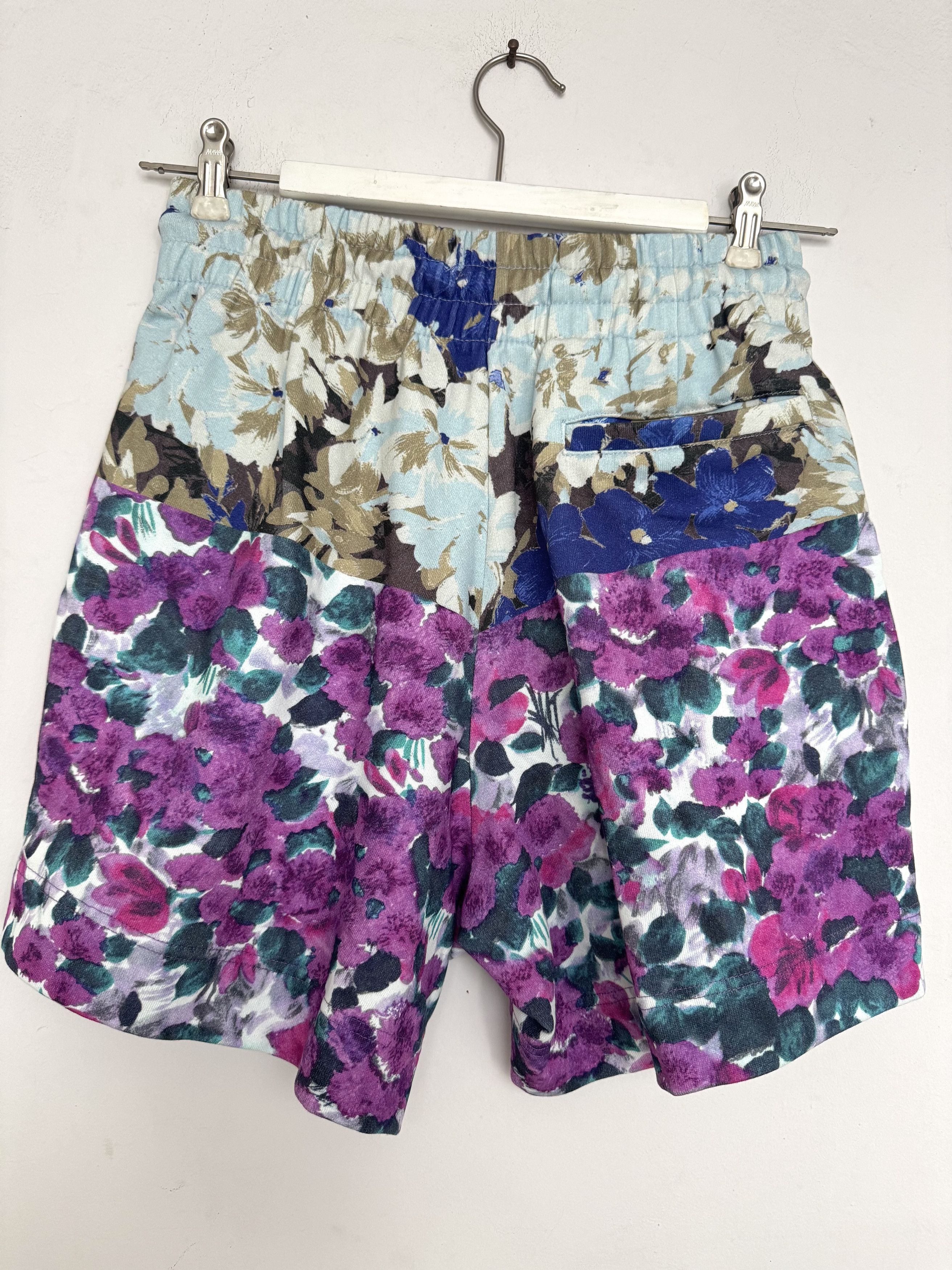 Dries Van Noten Floral Print Mini Shorts Size 27" / US 4 / IT 40 - 2 Thumbnail