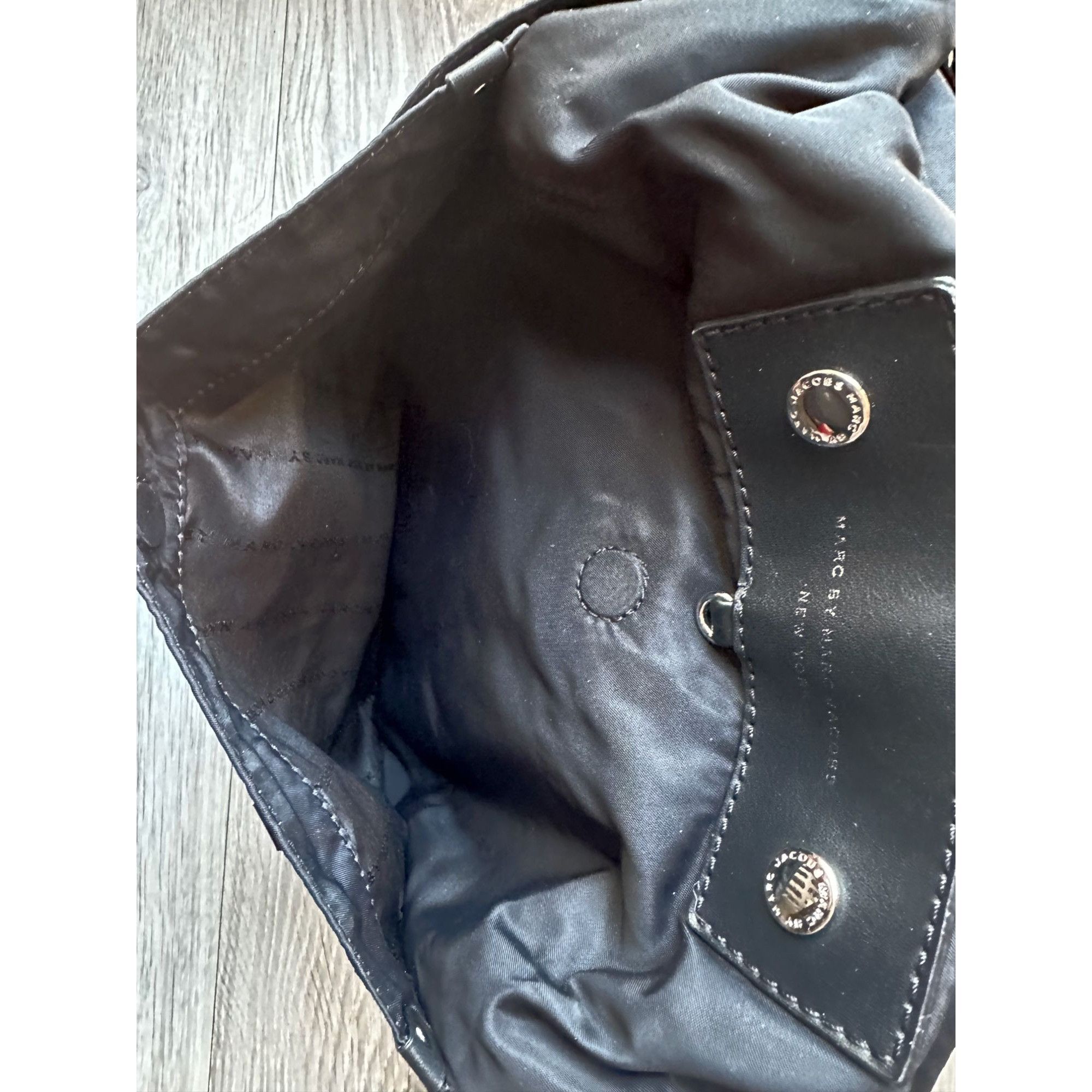 Marc by Marc Jacobs Marc by Marc Jacobs Black Nylon Tote with Leather Handle an Size ONE SIZE - 12 Thumbnail
