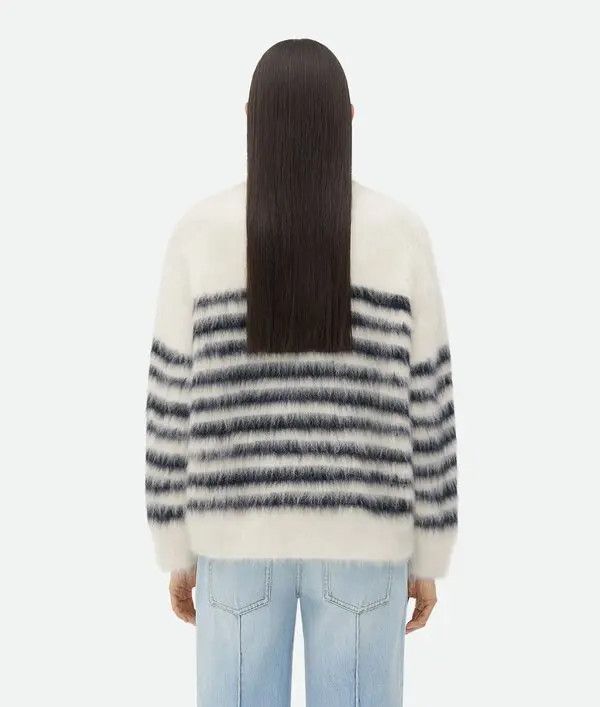 Bottega Veneta o1n1vont0925 Heavy Mariniere Mohair Sweater in Navy/Chalk Size XS / US 0-2 / IT 36-38 - 3 Thumbnail
