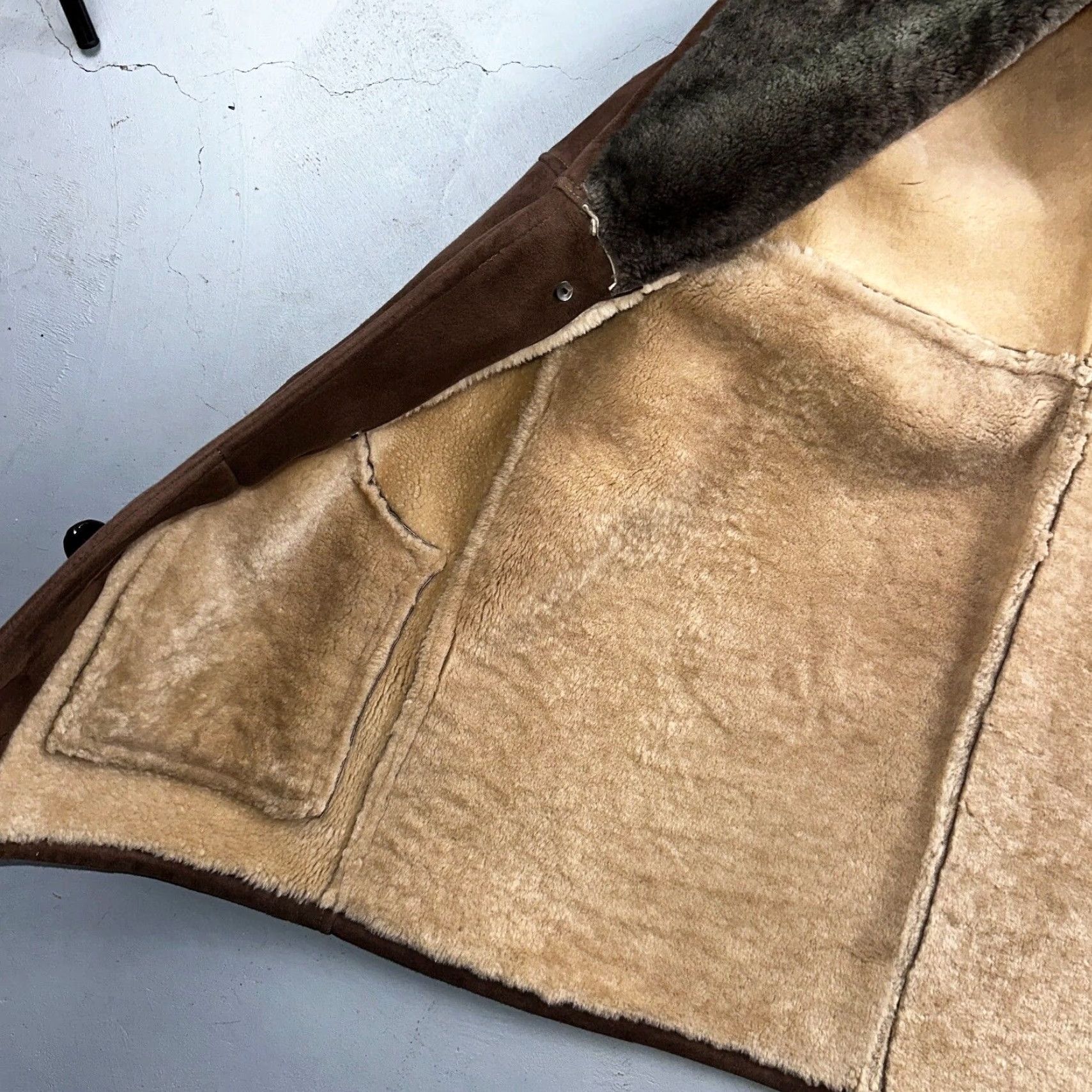 Vintage VTG Mens Coat Suede 60s Western Ranch Trucker Jacket Fur Sherpa 44 Brown 1960s Size US S / EU 44-46 / 1 - 3 Thumbnail