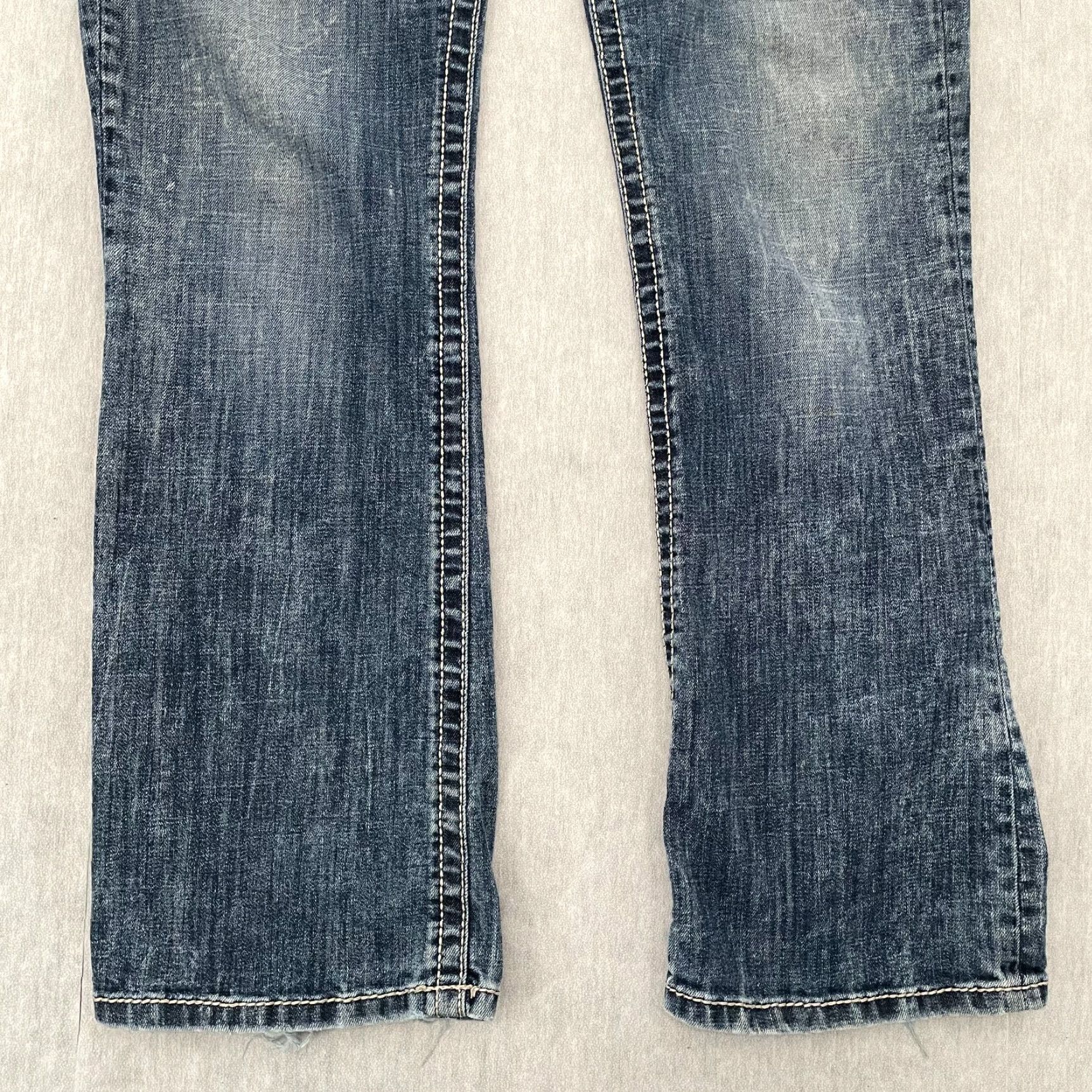 Vintage VINTAGE Buckle Jeans Womens 30R Blue Denim Bootcut Pants 5-Pocket Stretch Ladies Size 30" / US 8 / IT 44 - 4 Thumbnail