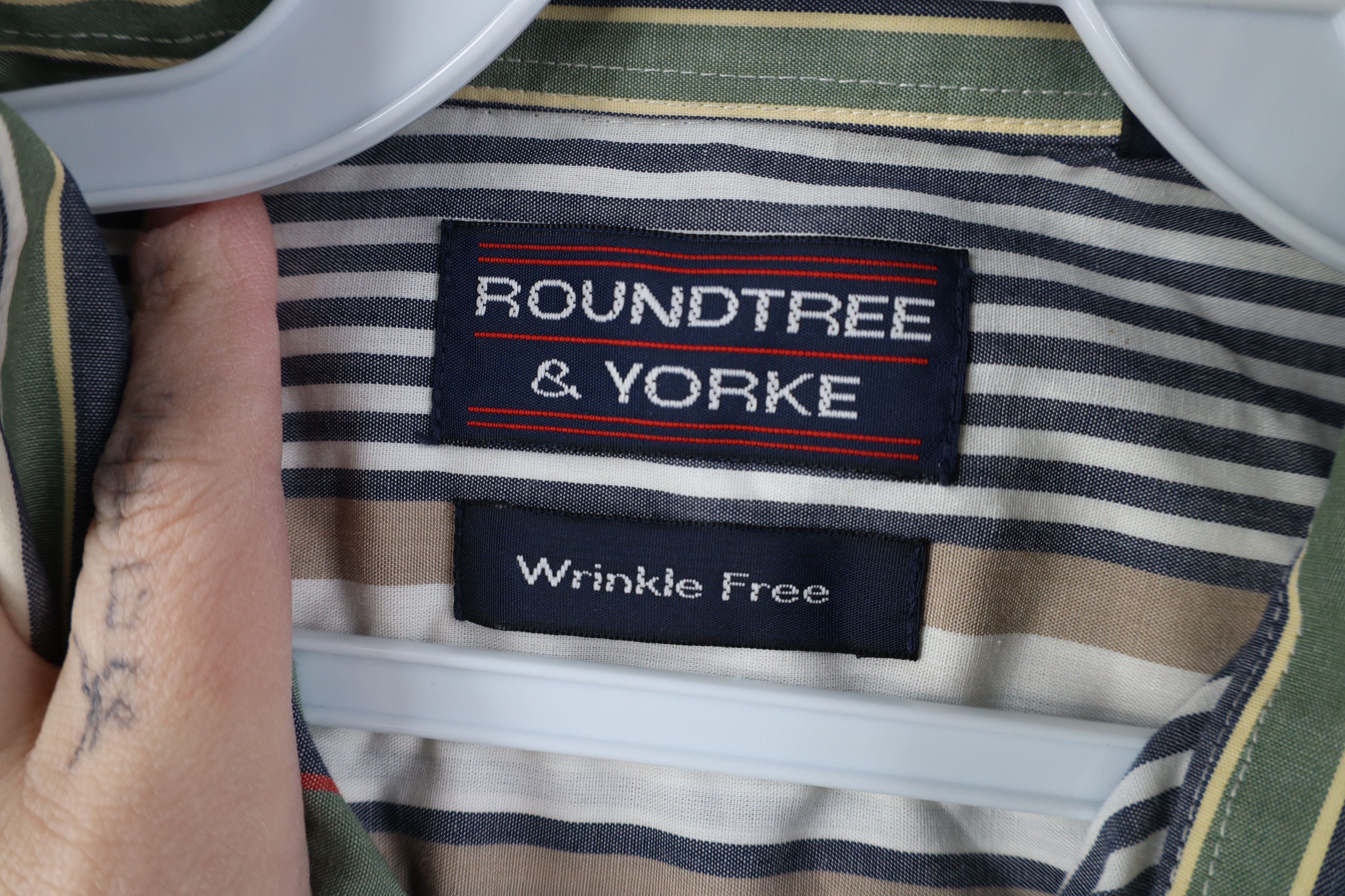 Vintage Vintage 90s Streetwear Short Sleeve Button Down Shirt Size US M / EU 48-50 / 2 - 6 Thumbnail