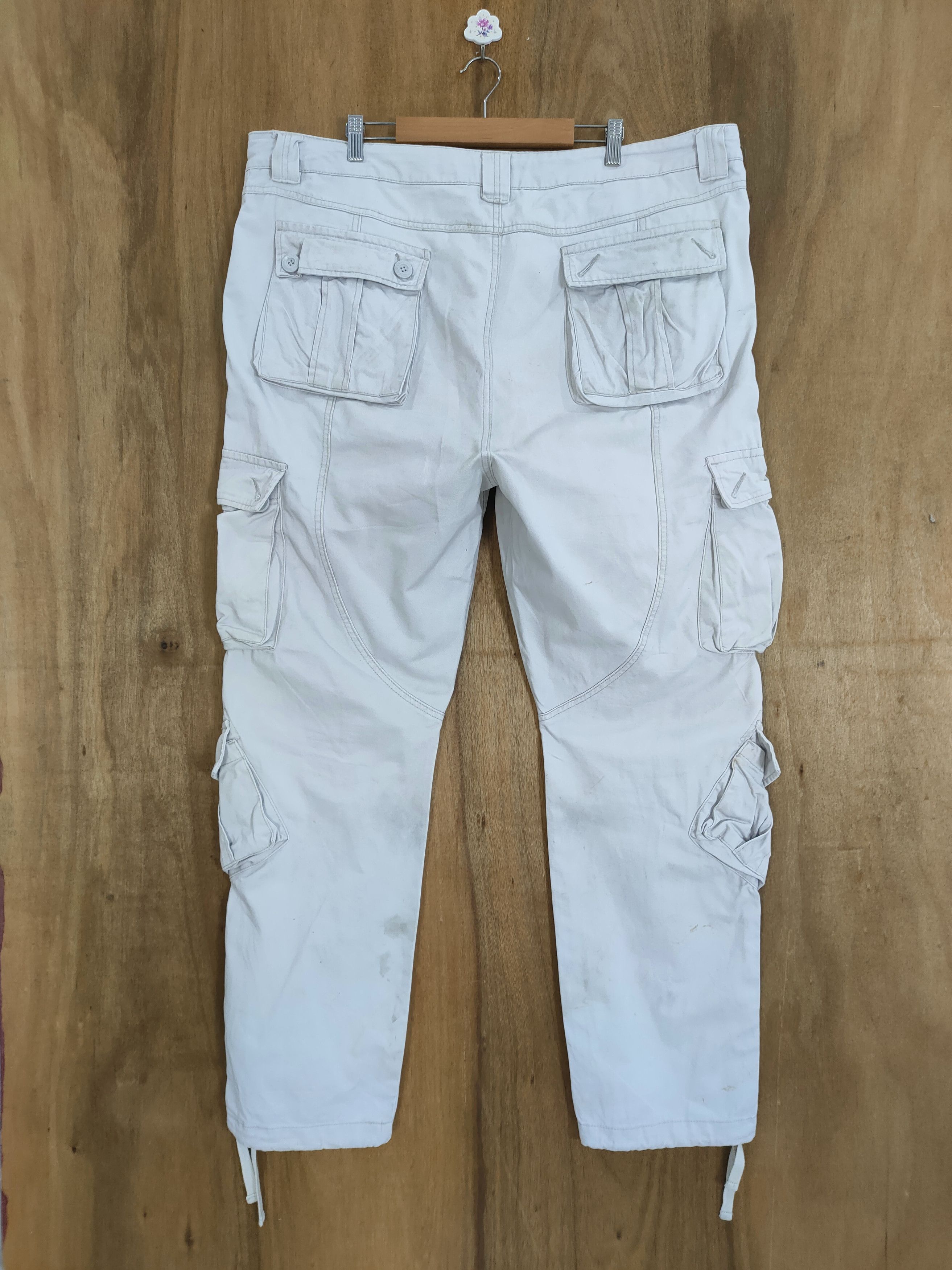 Japanese Brand VINTAGE JAPANESE RUSTY WHITE 9POCKET CARGO PANTS Size US 42 / EU 58 - 3 Thumbnail