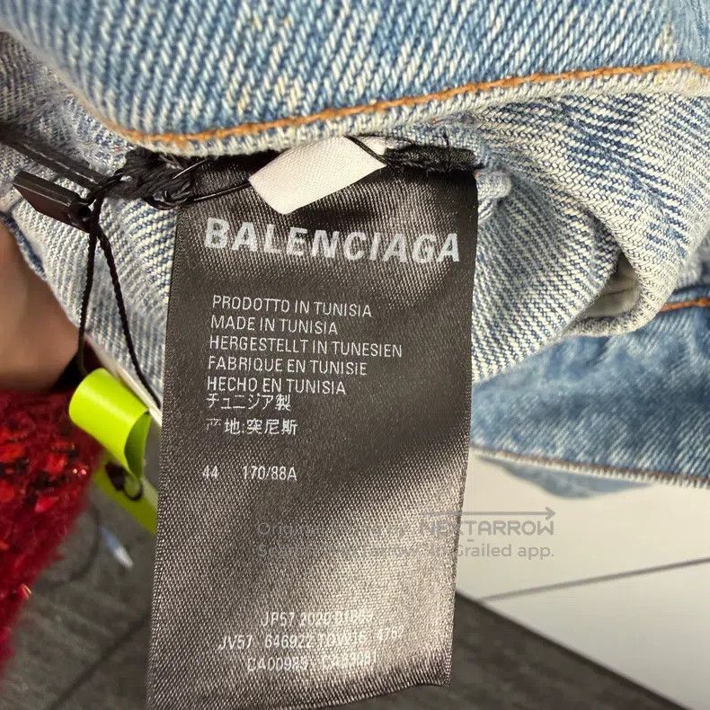 Balenciaga Balenciaga Seven Languages Denim Jacket Size US S / EU 44-46 / 1 - 4 Thumbnail