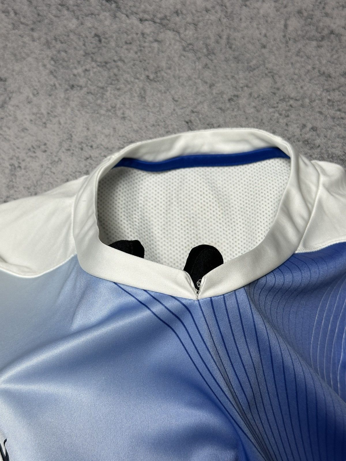 Nike Vintage Nike Total 90 Soccer Jersey T-Shirt Size US L / EU 52-54 / 3 - 10 Thumbnail