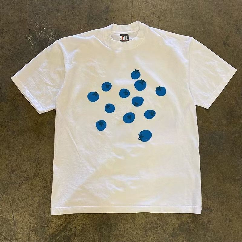 Japanese Brand × Vintage White street casual retro blueberry print tee Size US L / EU 52-54 / 3 - 1 Thumbnail
