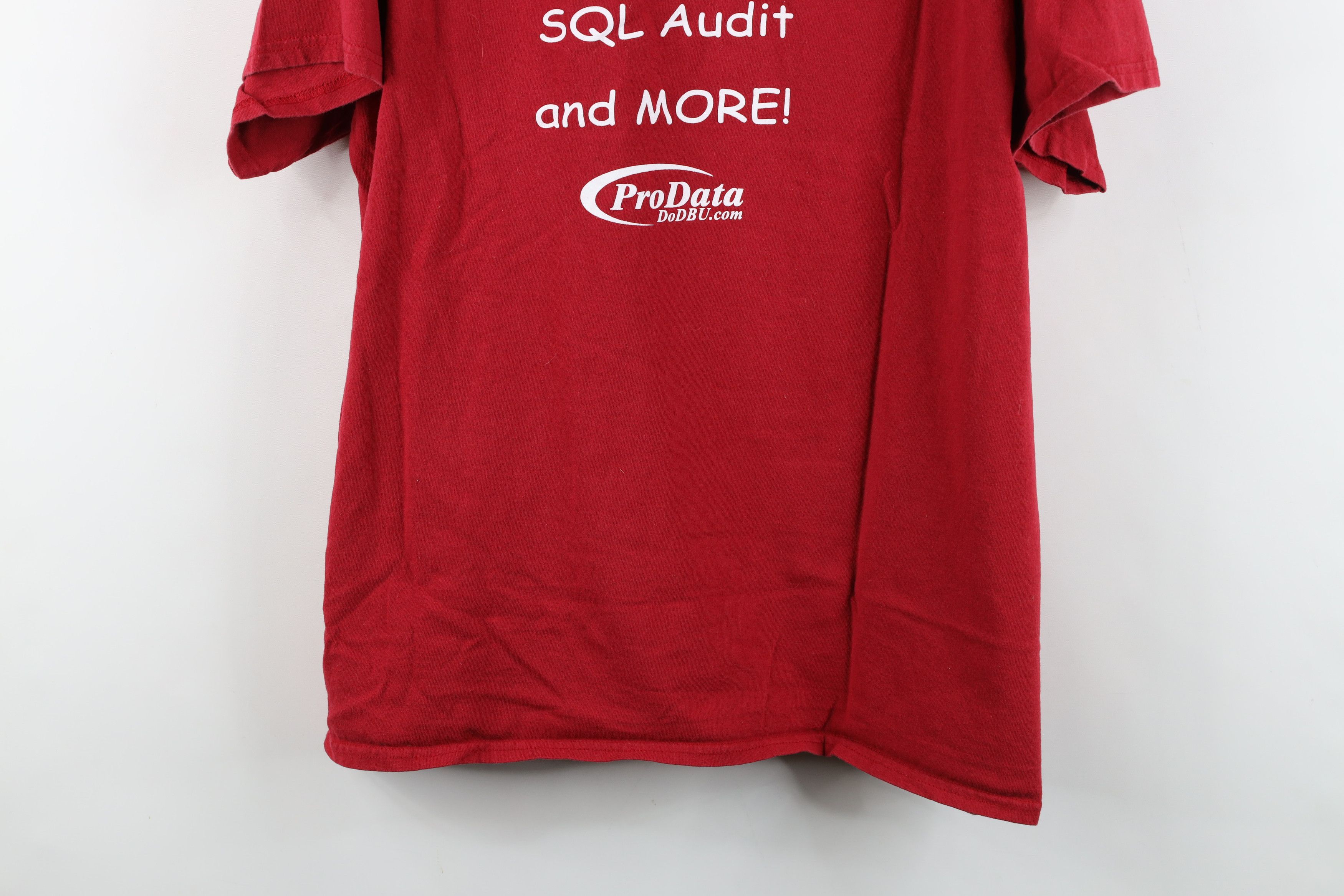 Vintage Vintage Data DBU Database Utility Audit T-Shirt Red Cotton Size US XL / EU 56 / 4 - 11 Thumbnail