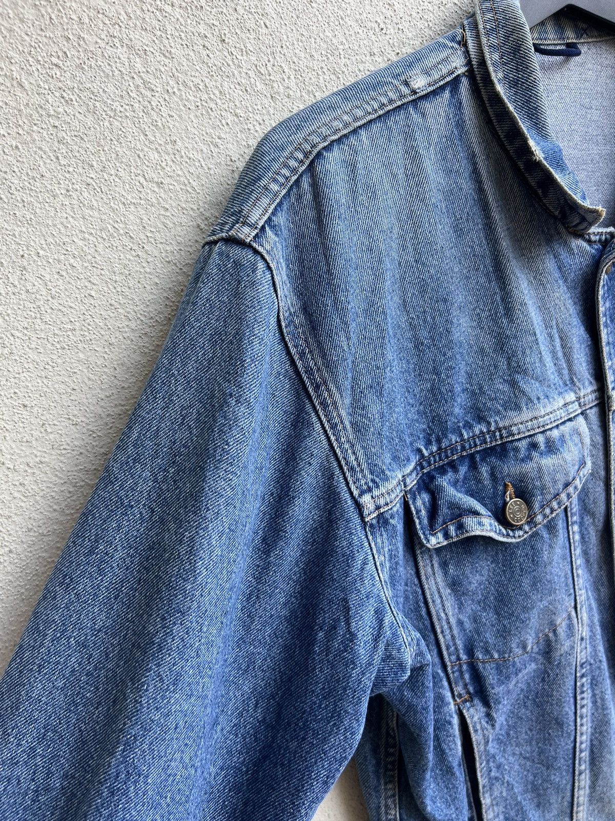 Vintage VTG 80s 90s Lee Cooper Distress Fade Denim Trucker Jacket Size US L / EU 52-54 / 3 - 14 Thumbnail