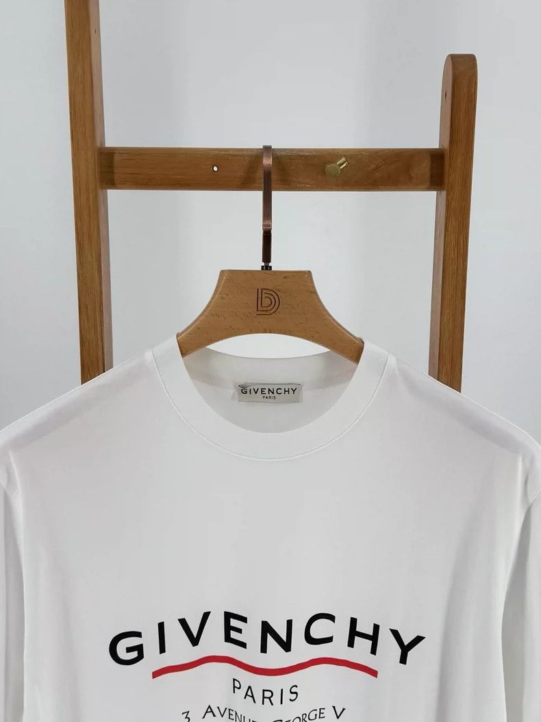Givenchy Givenchy White Cotton Loose Fit Short Sleeve T-Shirt Size US XS / EU 42 / 0 - 3 Thumbnail