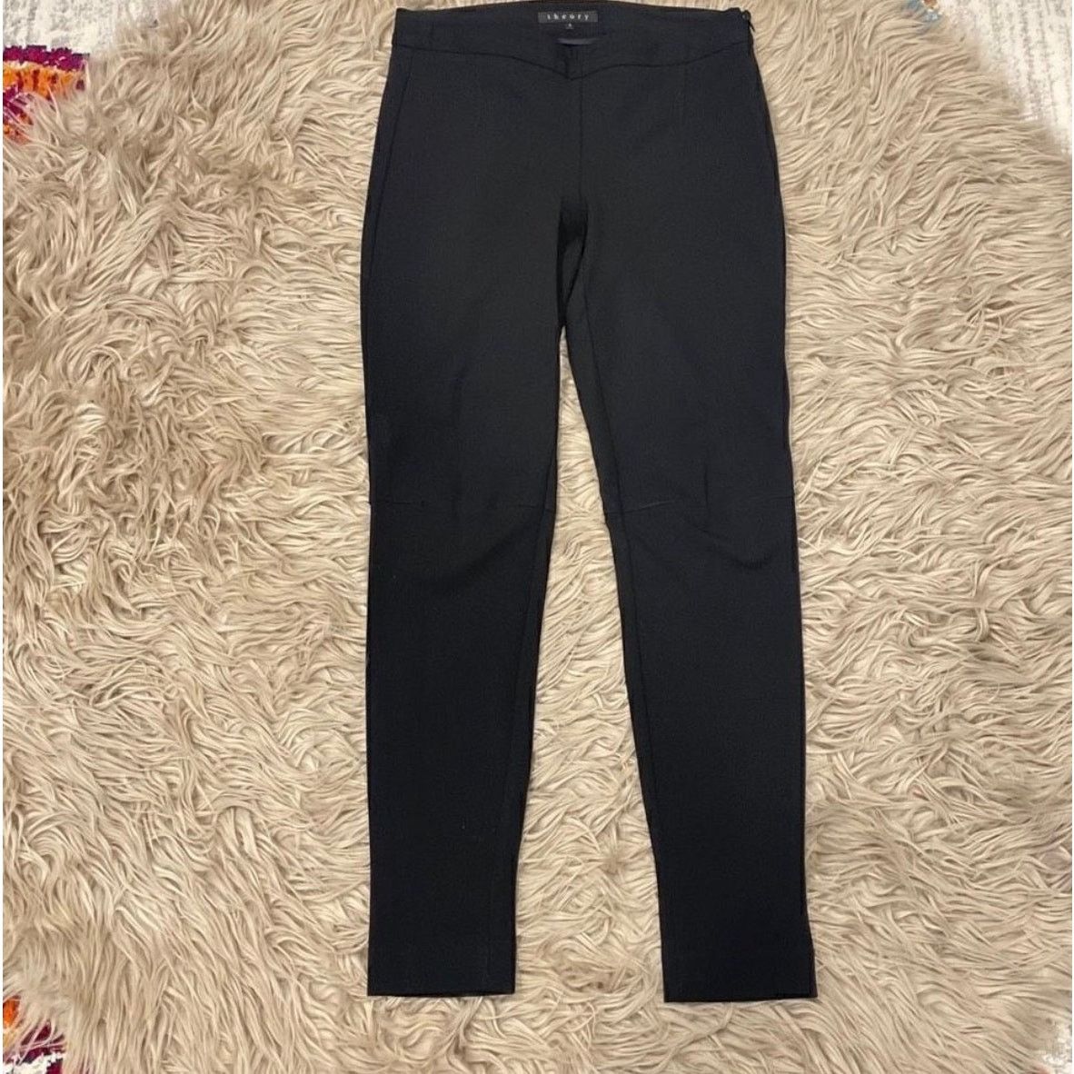 Theory Theory Black Crepe Pants Size 4 Tailored Straight Leg Size 27" / US 4 / IT 40 - 1 Thumbnail