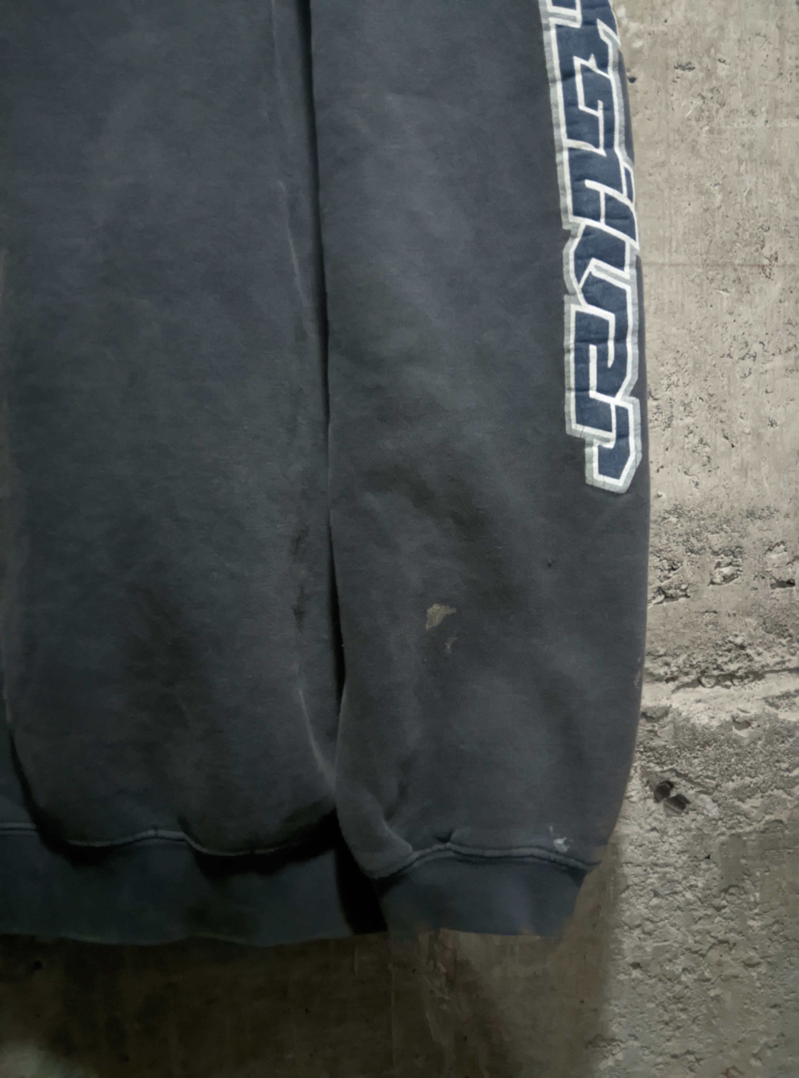 Vintage Vintage 90s quiksilver distressed y2k surf hoodie Size US XL / EU 56 / 4 - 8 Thumbnail