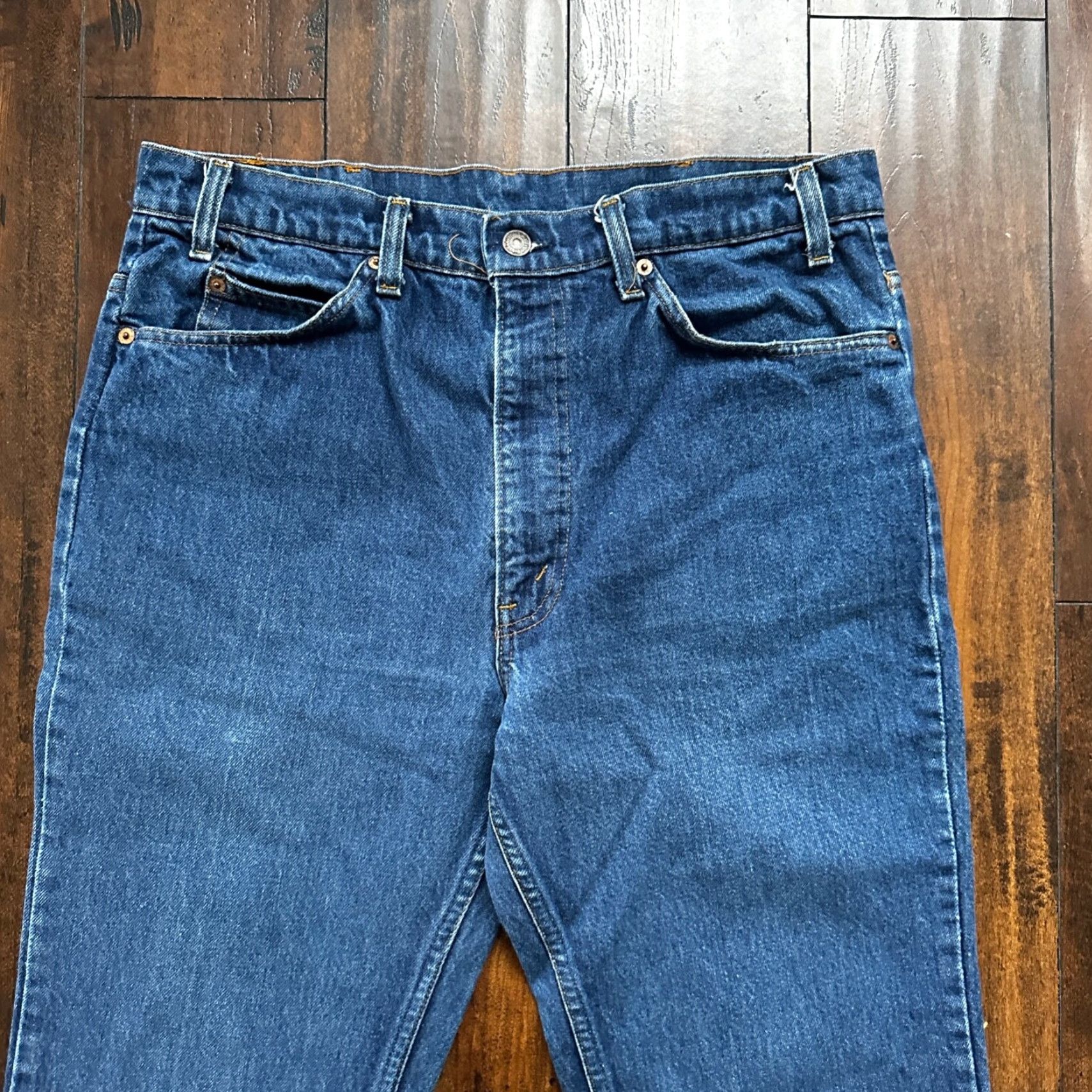 Levi's VINTAGE Levi's Jeans 80s Flared Boot Cut Womens 36x36 Blue Cotton Denim Mid Rise 501 Series Size US 36 / EU 52 - 2 Thumbnail