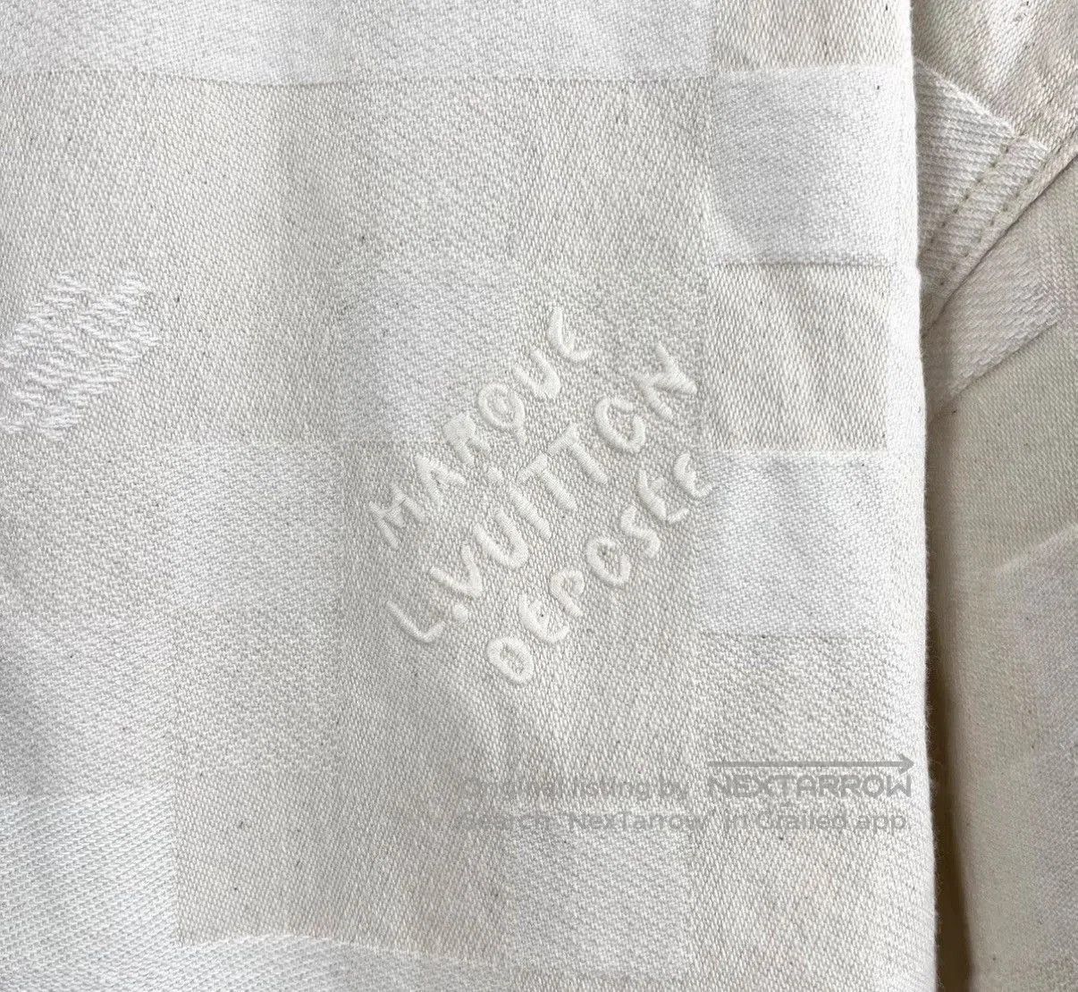 Louis Vuitton White Short-Sleeve Checkerboard Button-Up Shirt. Size US S / EU 44-46 / 1 - 5 Thumbnail