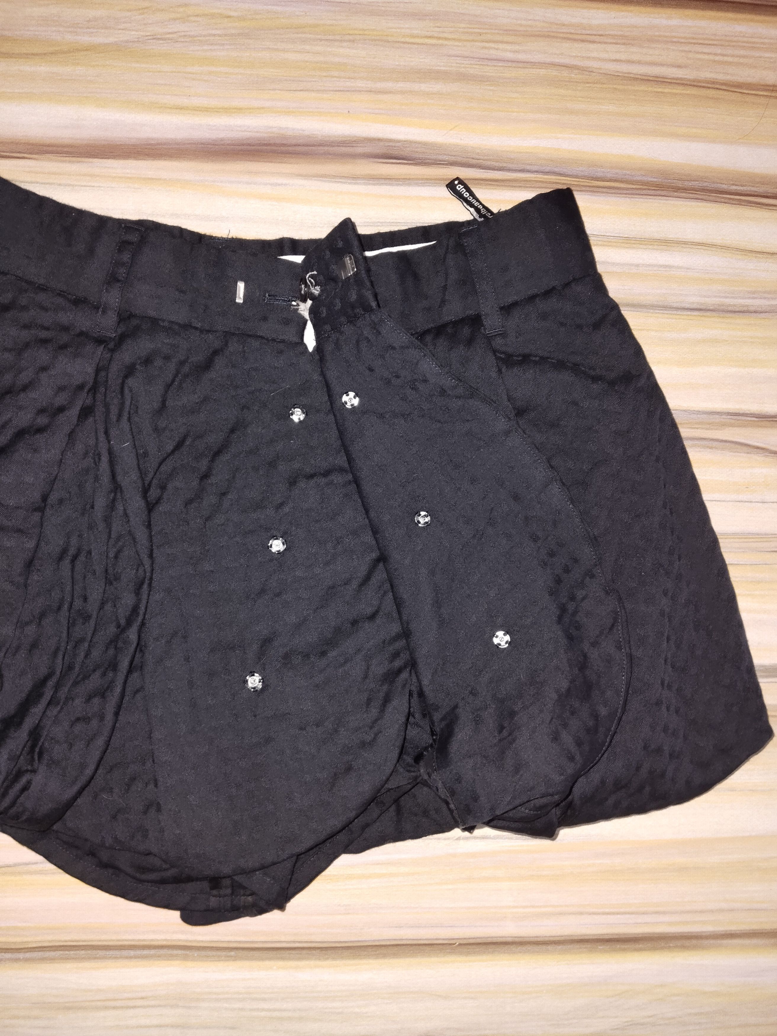 mercibeaucoup MERCIBEAUCOUP Shorts By ISSEY MIYAKE Size 32" / US 10 / IT 46 - 2 Thumbnail