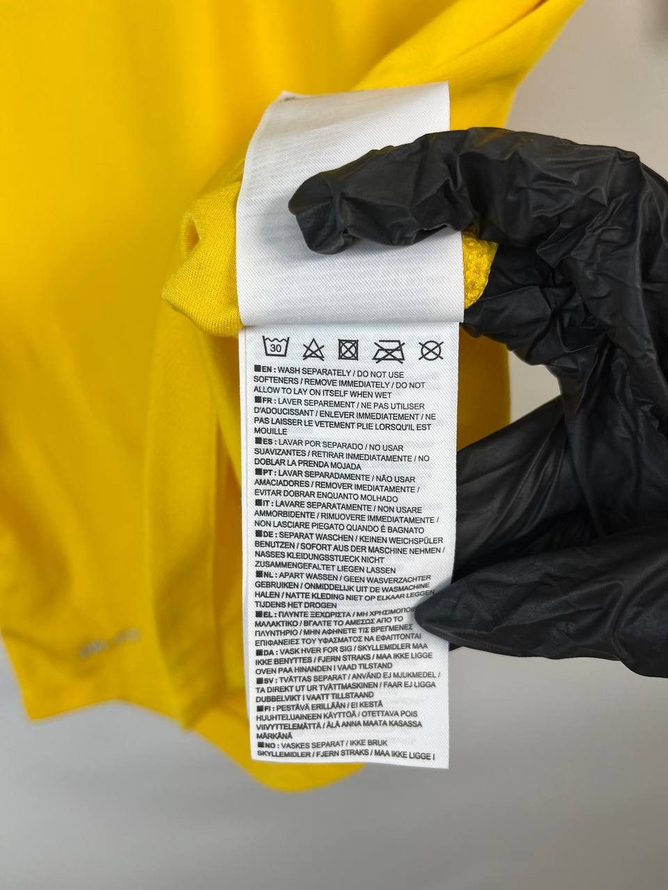 Nike BRAZIL 2014 HOME SHIRT JERSEY NIKE CBF MR HAMMER Sz M Size US M / EU 48-50 / 2 - 4 Thumbnail