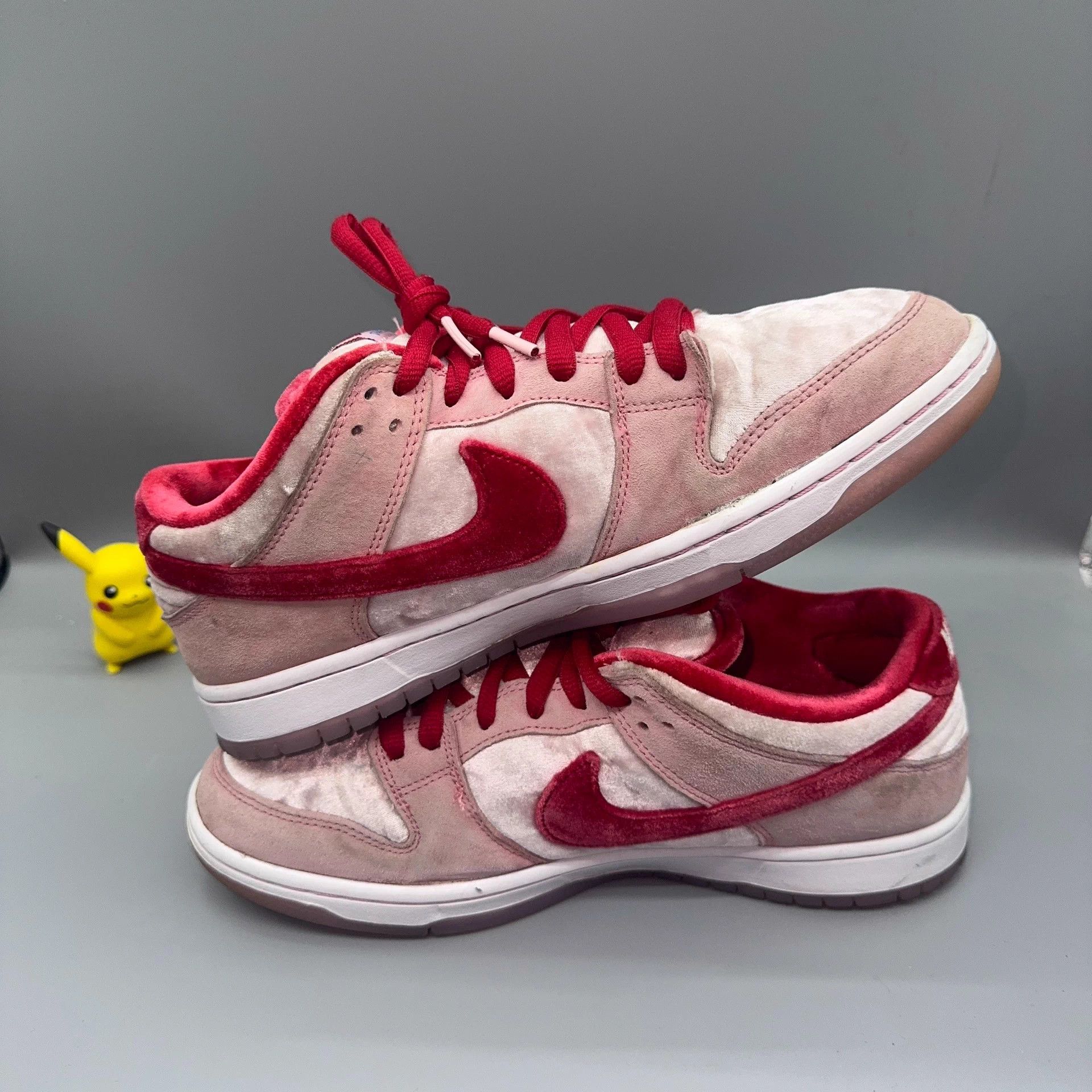 Nike Nike Dunk SB Valentine's Day Pink White Size US 9 / EU 42 - 6 Thumbnail