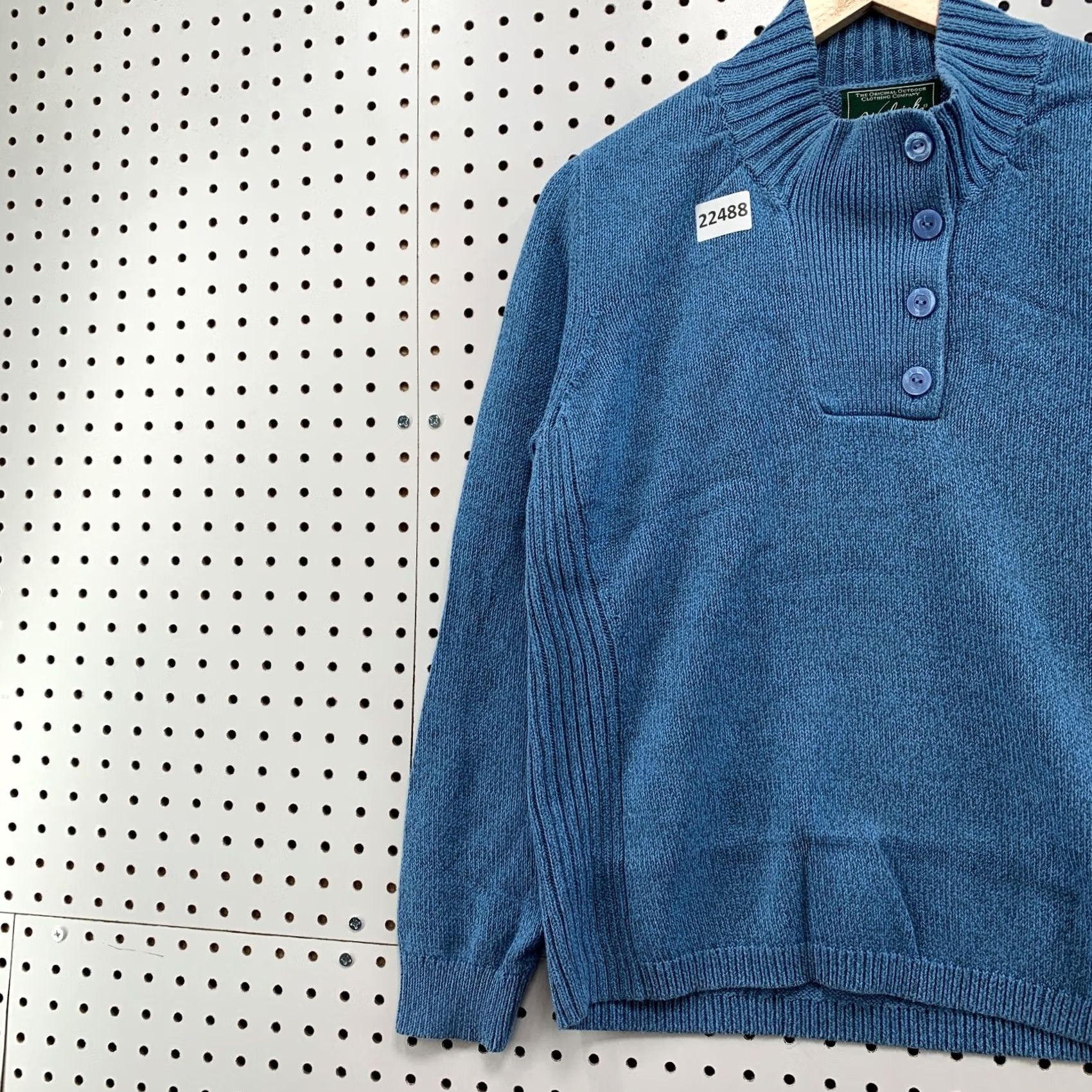 Vintage Woolrich Sweater Womens Medium Blue Knit Pullover Shawl Neck Button Fits 21x25 Size M / US 6-8 / IT 42-44 - 3 Thumbnail