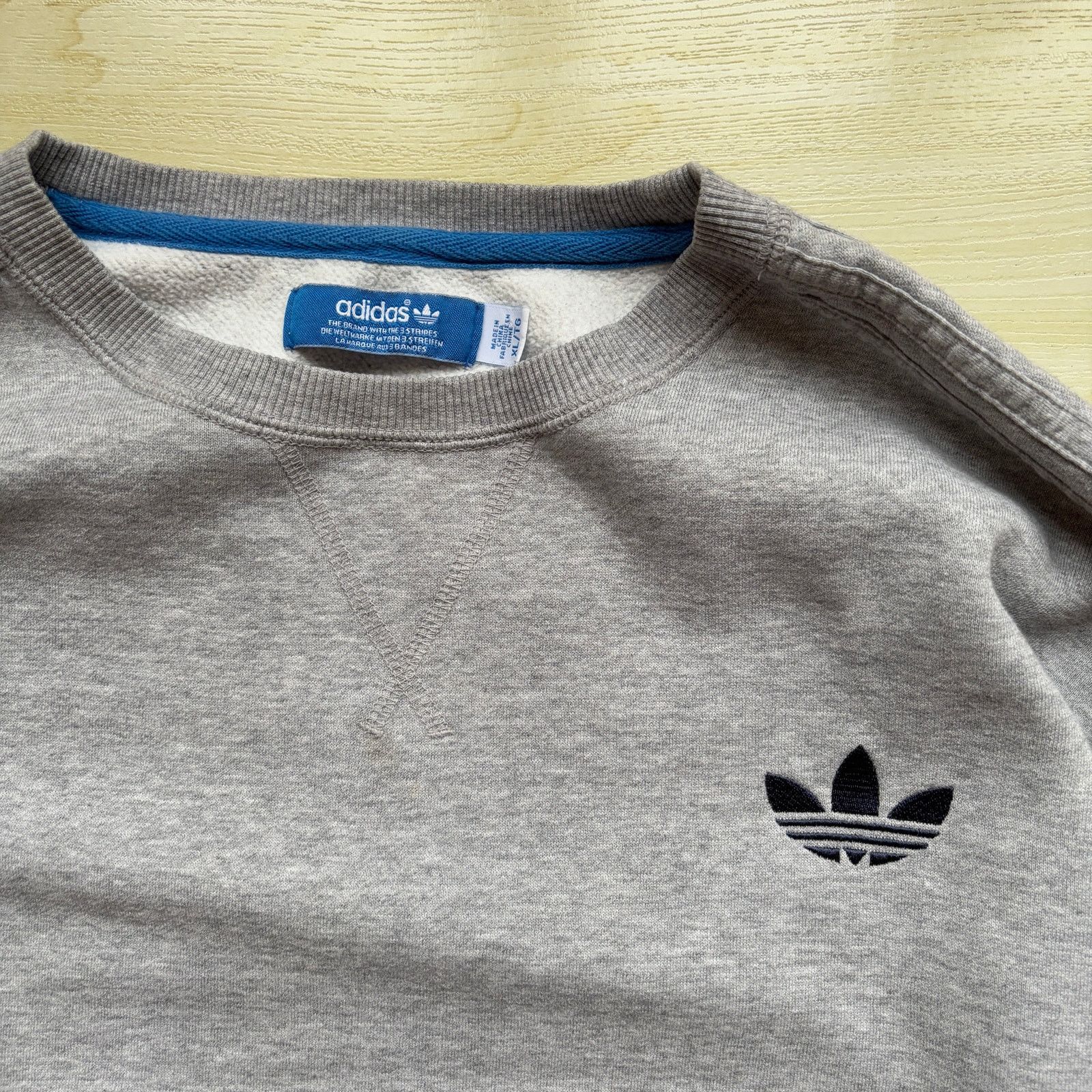 Adidas Adidas Originals Grey Crewneck Sweatshirt Extra Large (XL) Size US XL / EU 56 / 4 - 4 Thumbnail