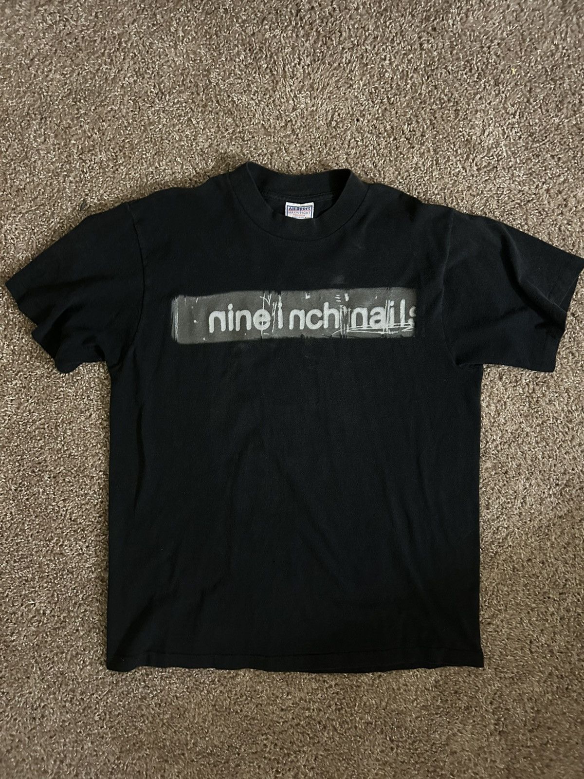 Band Tees Vintage NIN Single Stitch Tee – Glows in the Dark Size US L / EU 52-54 / 3 - 1 Thumbnail