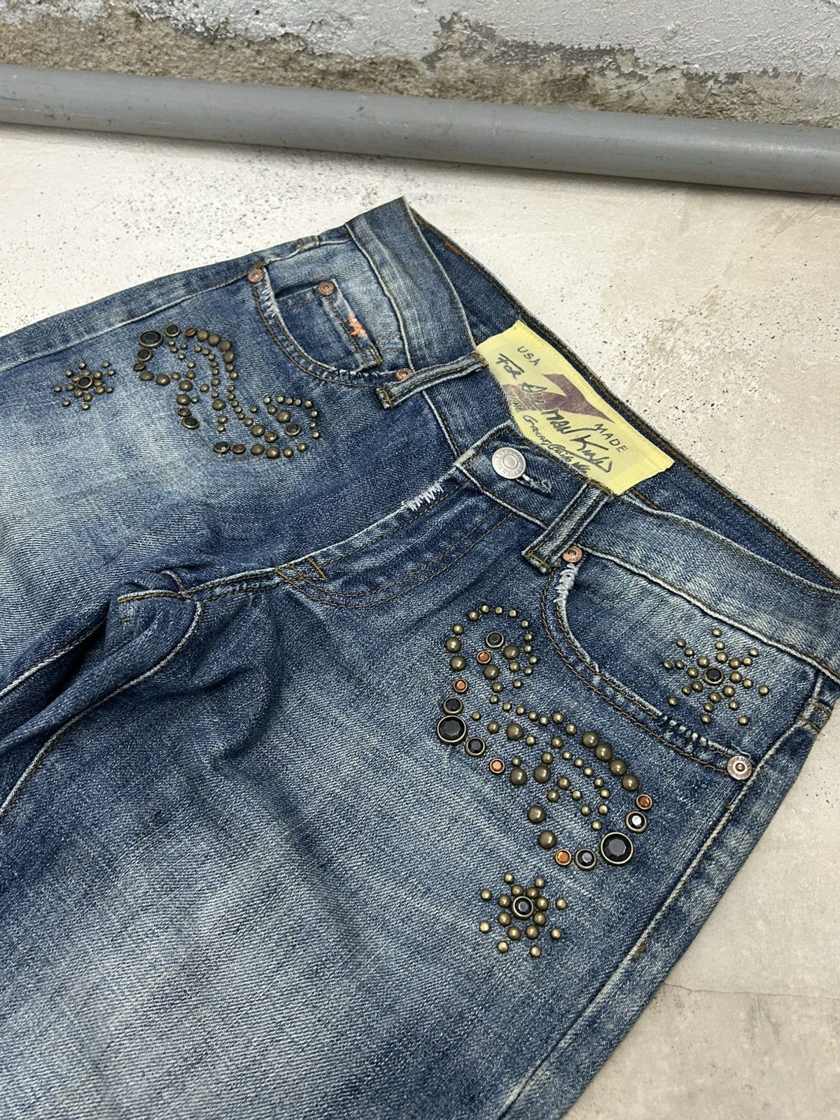Japanese Brand × Le Grande Bleu (L.G.B.) Man Seven of Kind USA Made Washed Blue Embellishment Pocket Size US 29 - 6 Thumbnail