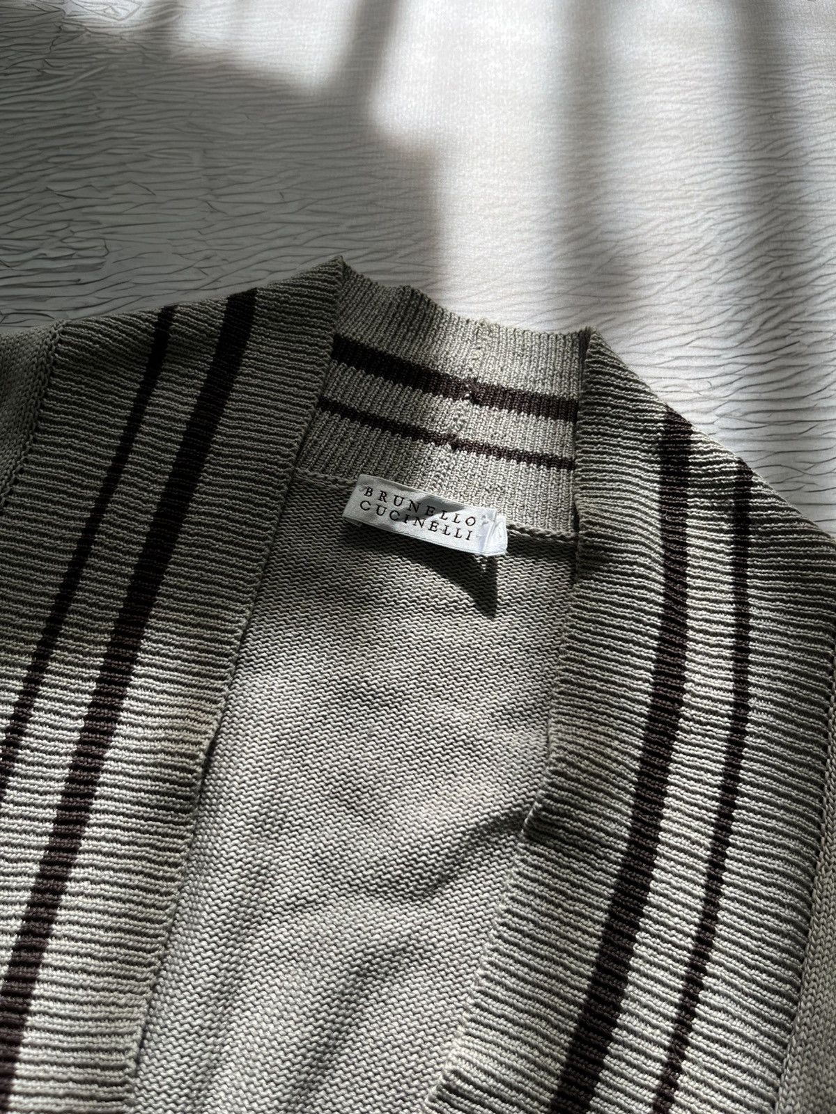 Brunello Cucinelli Brunello Cucinelli Beige Short Sleeve Button Long Cardigan Size M / US 6-8 / IT 42-44 - 3 Thumbnail