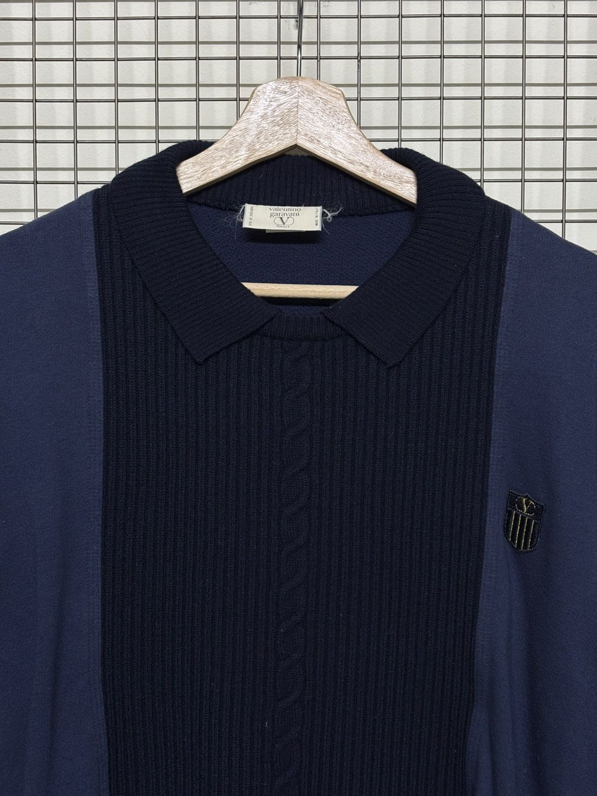 Valentino 🚨FINAL DROP🚨Valentino Garavani Pullover Knitwear Size M / US 6-8 / IT 42-44 - 2 Thumbnail