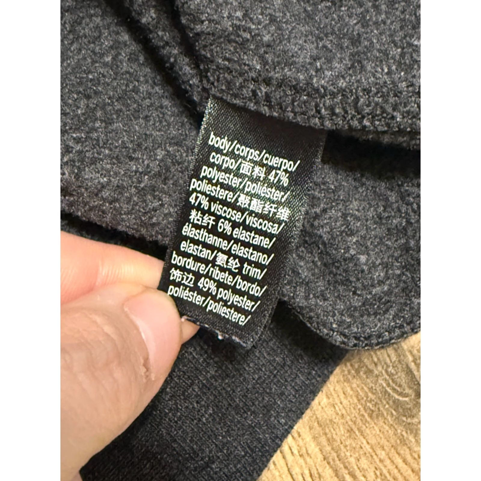 Victoria's Secret Victoria's Secret Victoria Sport Hoodie Women XS Gray Full Zip Sweatshirt Free Return Mens? Size XS / US 0-2 / IT 36-38 - 7 Thumbnail