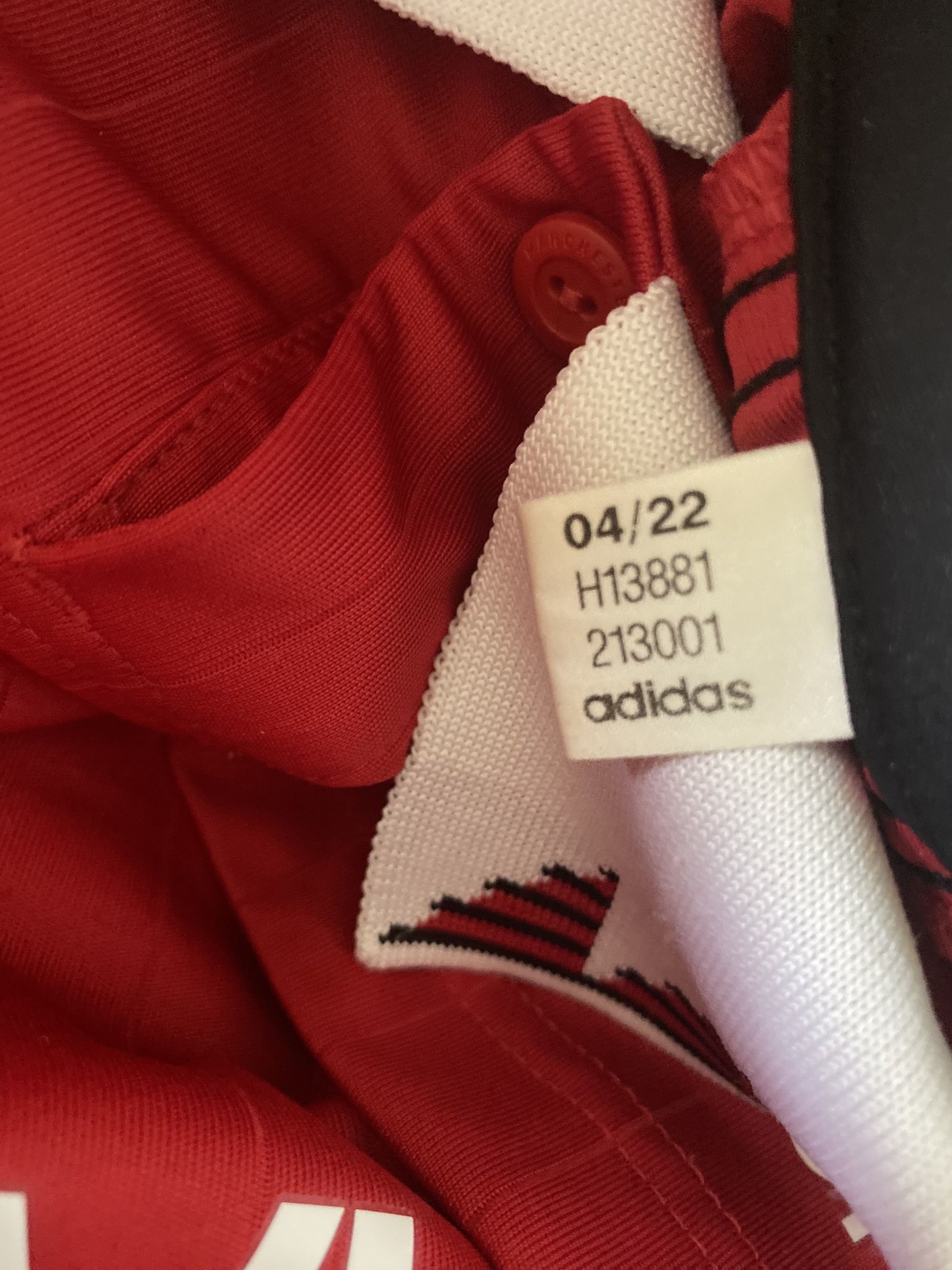 Adidas MANCHESTER UNITED FC. 2022 - 2023 - Adidas - 2XL - UNIQUE Size US XXL / EU 58 / 5 - 8 Thumbnail