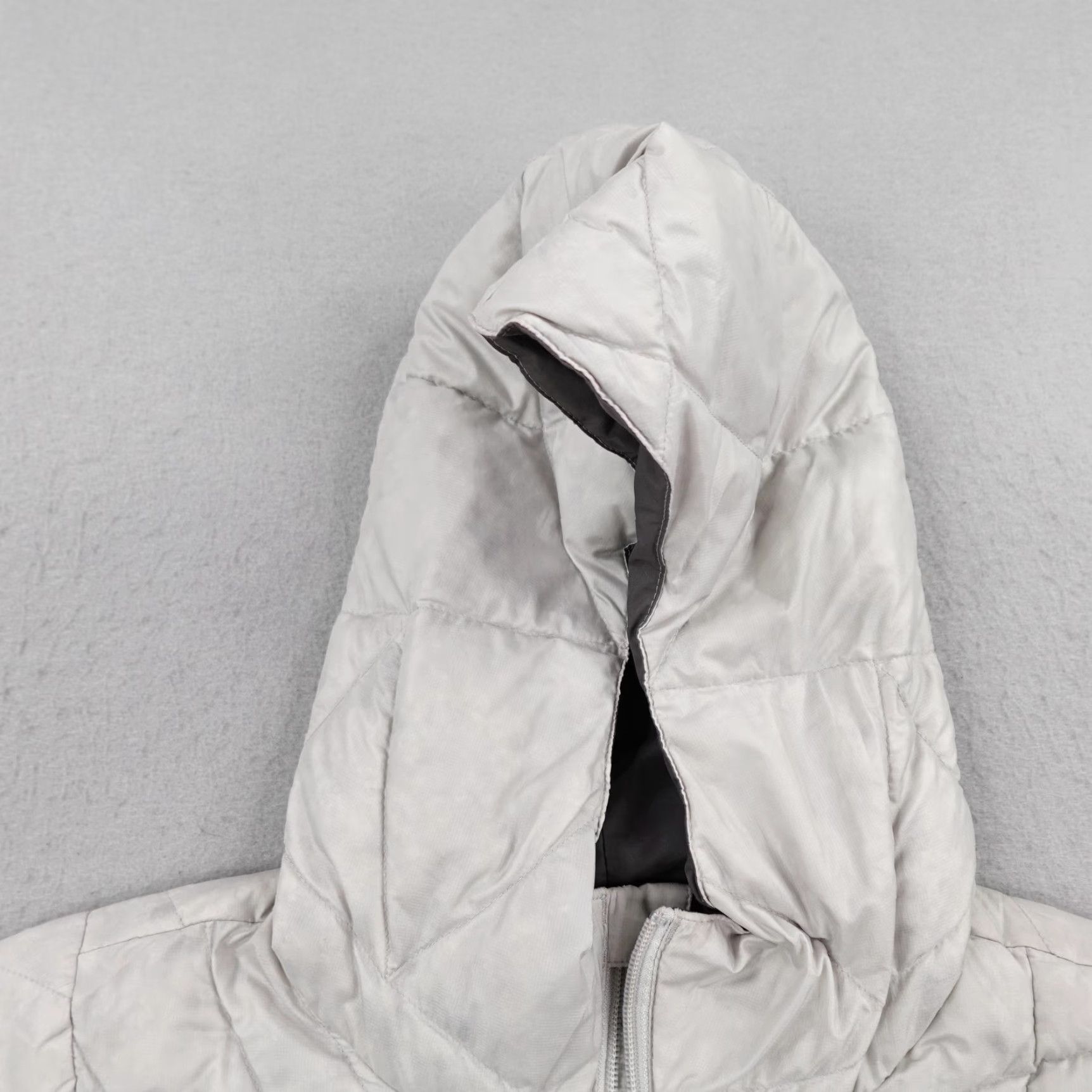 Patagonia Patagonia Jacket Womens XS Gray Aliso Down Coat Puffer Quilted Hooded Full Zip Size XS / US 0-2 / IT 36-38 - 2 Thumbnail