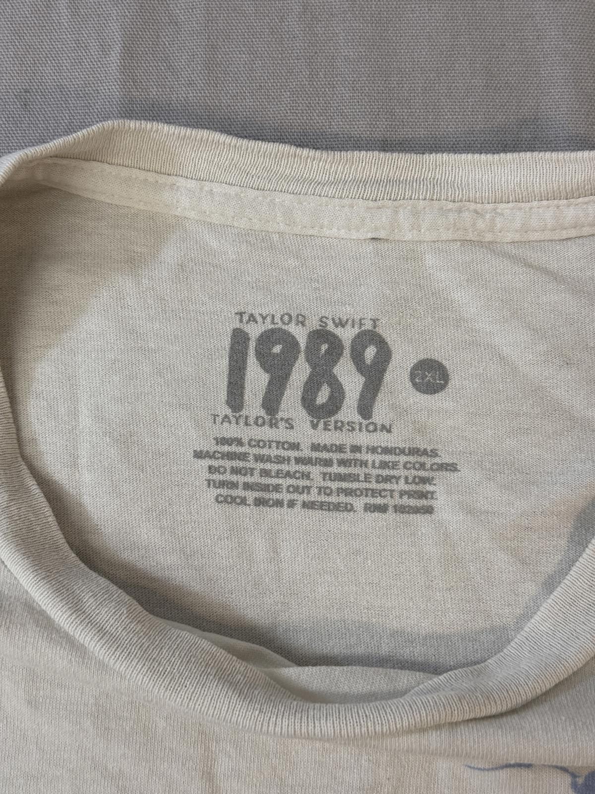 Designer Taylor Swift 1989 T-shirt Taylors Version Album Tee - 2XL Size US XXL / EU 58 / 5 - 2 Thumbnail