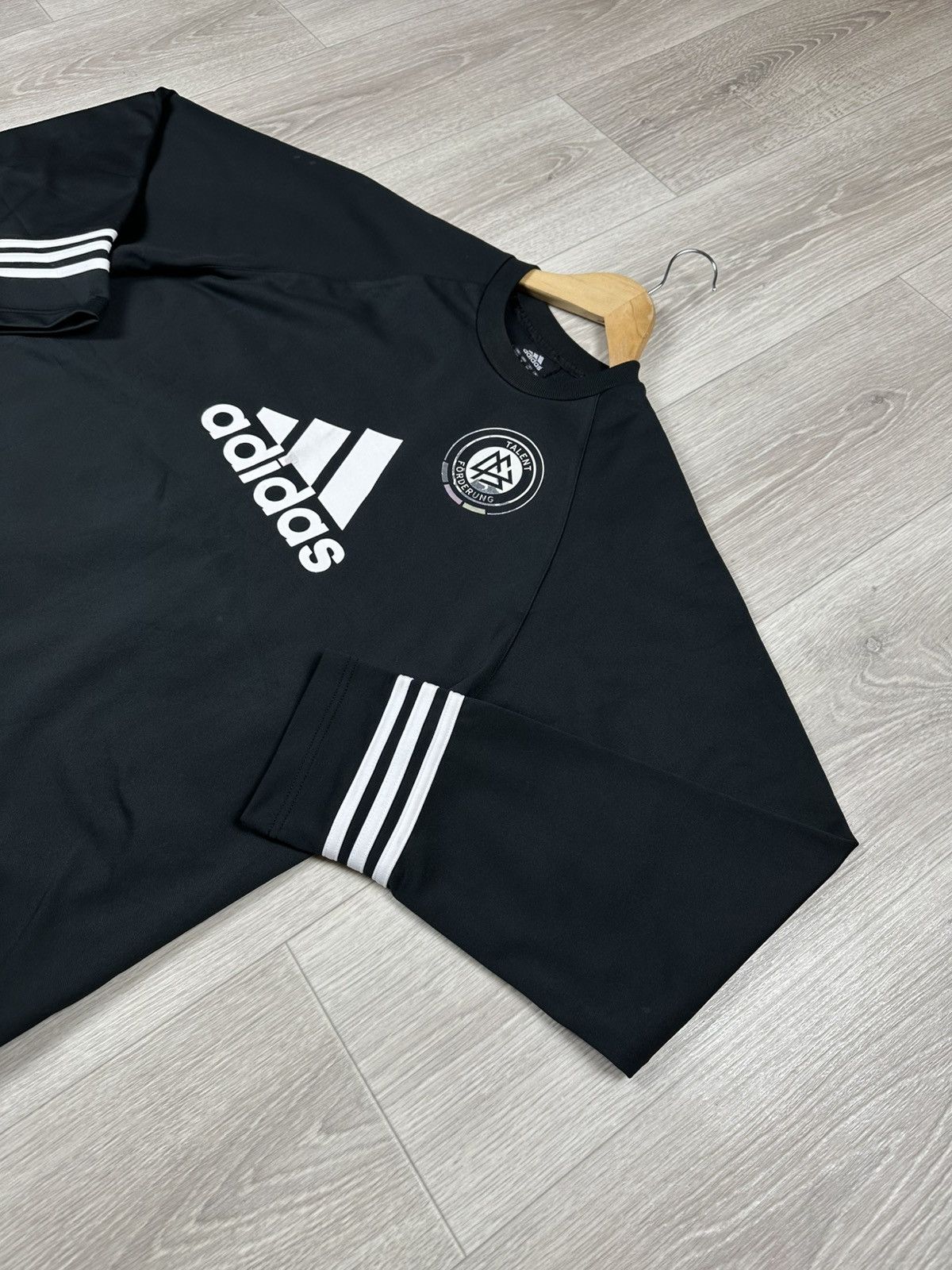 Adidas × Vintage Adidas Mercedes Sweatshirt Jerseys Talent Bochum Enbw Size M Size US M / EU 48-50 / 2 - 4 Thumbnail
