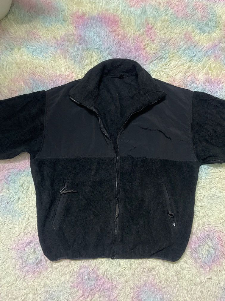 Polartec × Vintage Vintage Polartec zipper with two material Size US M / EU 48-50 / 2 - 4 Thumbnail