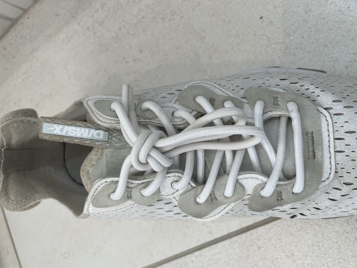 Nike White Nike reacts size 6 Size US 6.5 / EU 39-40 - 3 Thumbnail