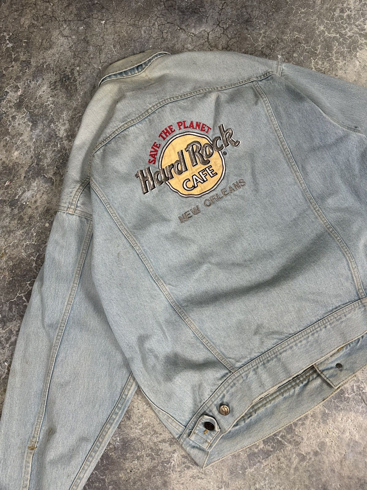 Japanese Brand × Vintage Vintage Hard Rock Cafe denim jacket Size US XL / EU 56 / 4 - 2 Thumbnail
