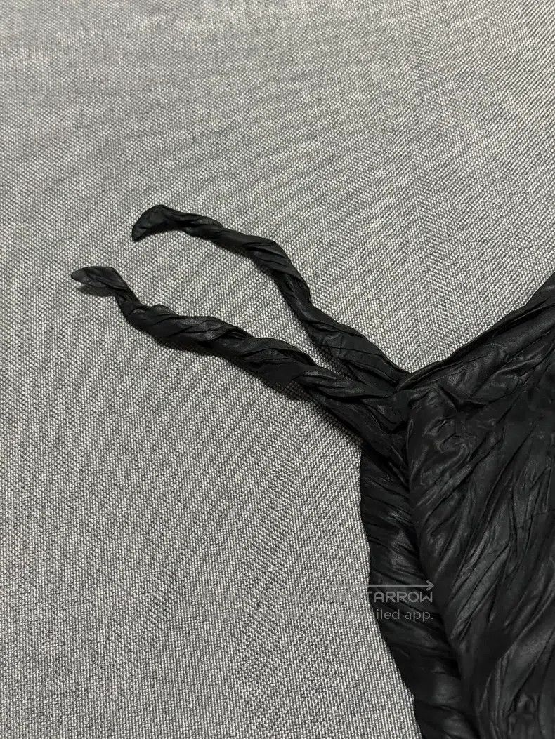Issey Miyake Issey Miyake Black Ruched Pearl Long-Sleeve Shirt Size L / US 10 / IT 46 - 5 Thumbnail