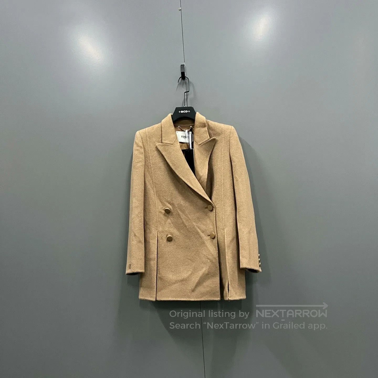 Fendi FENDI Beige Double. Size US XS / EU 42 / 0 - 1 Thumbnail