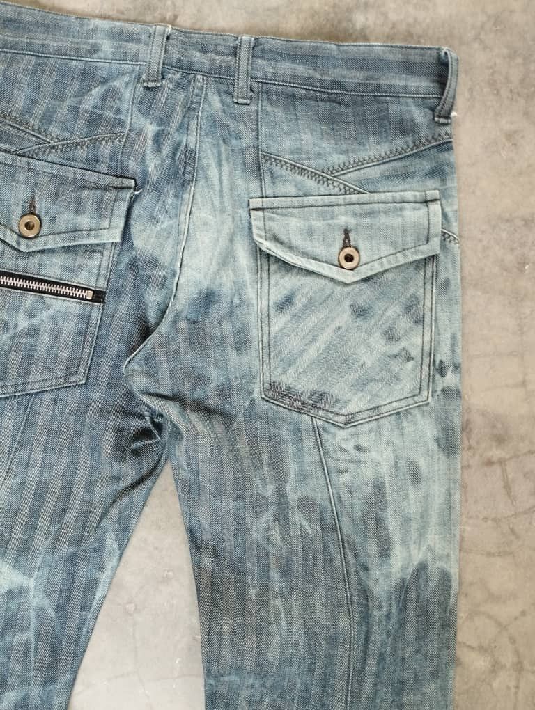 Tornado Mart Flare Jeans Made In Japan Rupert Edge Lightning Wash Jeans Size US 29 - 9 Thumbnail
