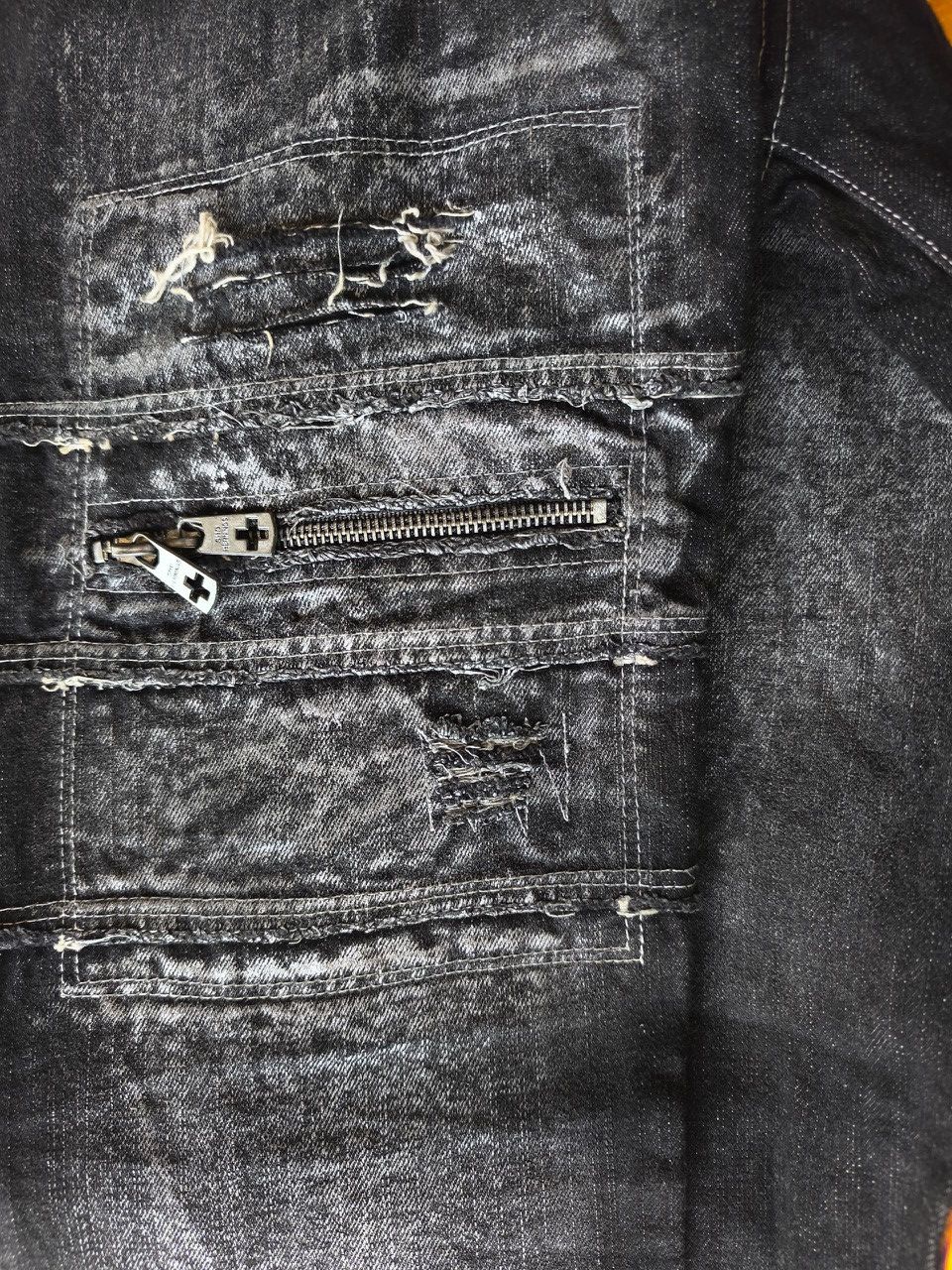 If Six Was Nine Berning Sho Flared Distressed Jeans Size US 31 - 7 Thumbnail