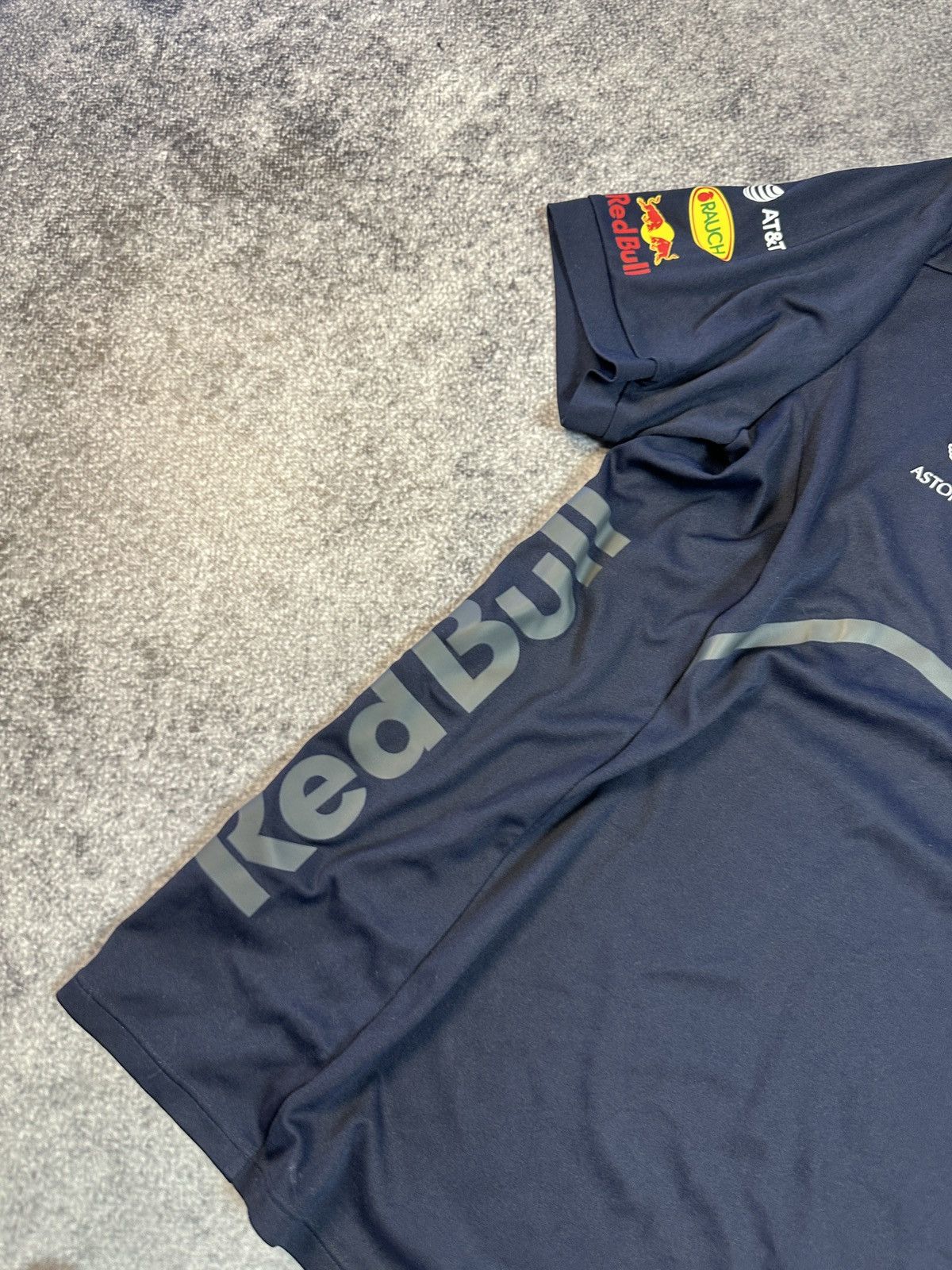 Formula 1 × Puma Puma Red Bull Racing Formula One T-shirt Streetwear Rare XS Size US XS / EU 42 / 0 - 4 Thumbnail