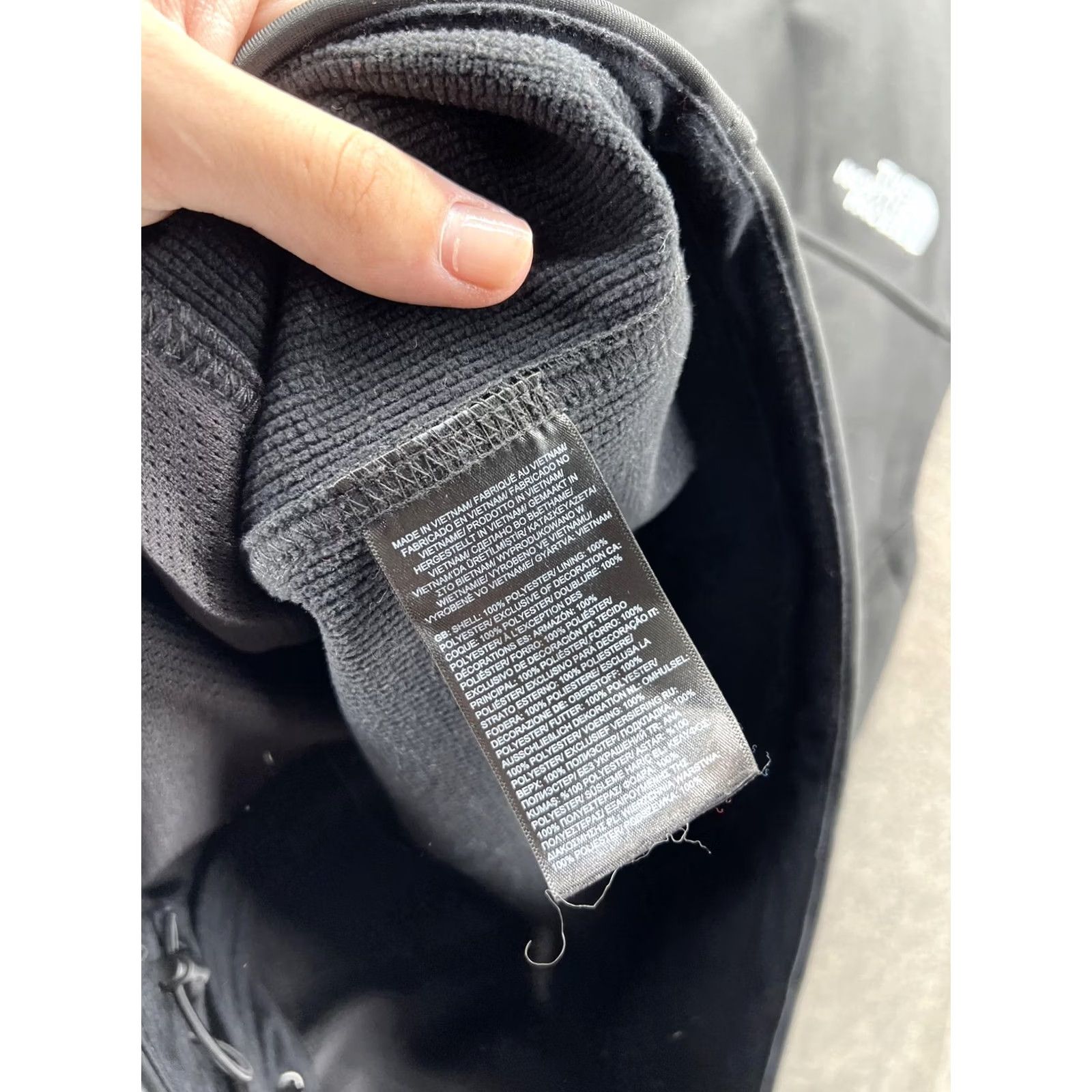 The North Face The North Face Vest Mens Large Black WindWall Softshell Full Zip Hiking Outdoor Size US L / EU 52-54 / 3 - 5 Thumbnail