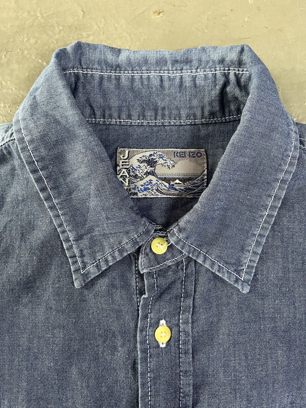 Kenzo Vintage Kenzo Embroidery Wave Indigo Denim Chambray Shirt Size US L / EU 52-54 / 3 - 8 Thumbnail