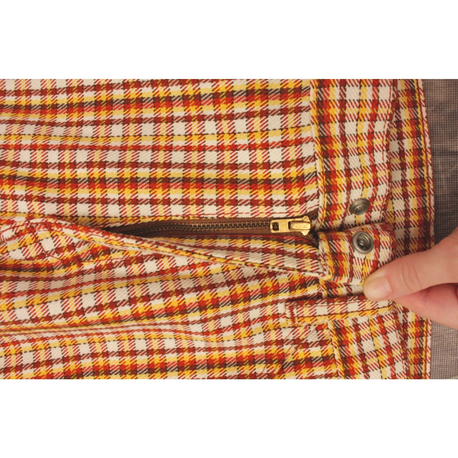 Vintage VINTAGE Men's VTG 1960s Orange & Red Plaid Boot Cut Pants Sz 28x32.5 60s Flared Trousers Size US 28 / EU 44 - 6 Thumbnail