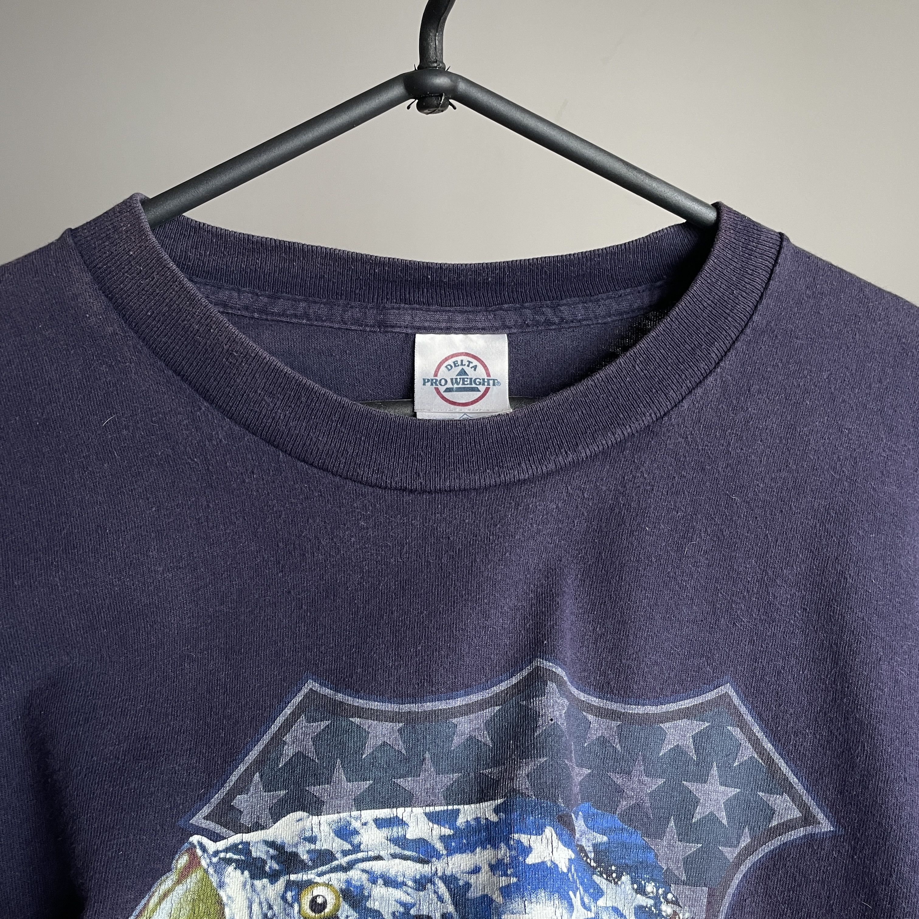 Delta Vintage 2004 Fishing An American Pastime T-Shirt Size XL Size US XL / EU 56 / 4 - 3 Thumbnail