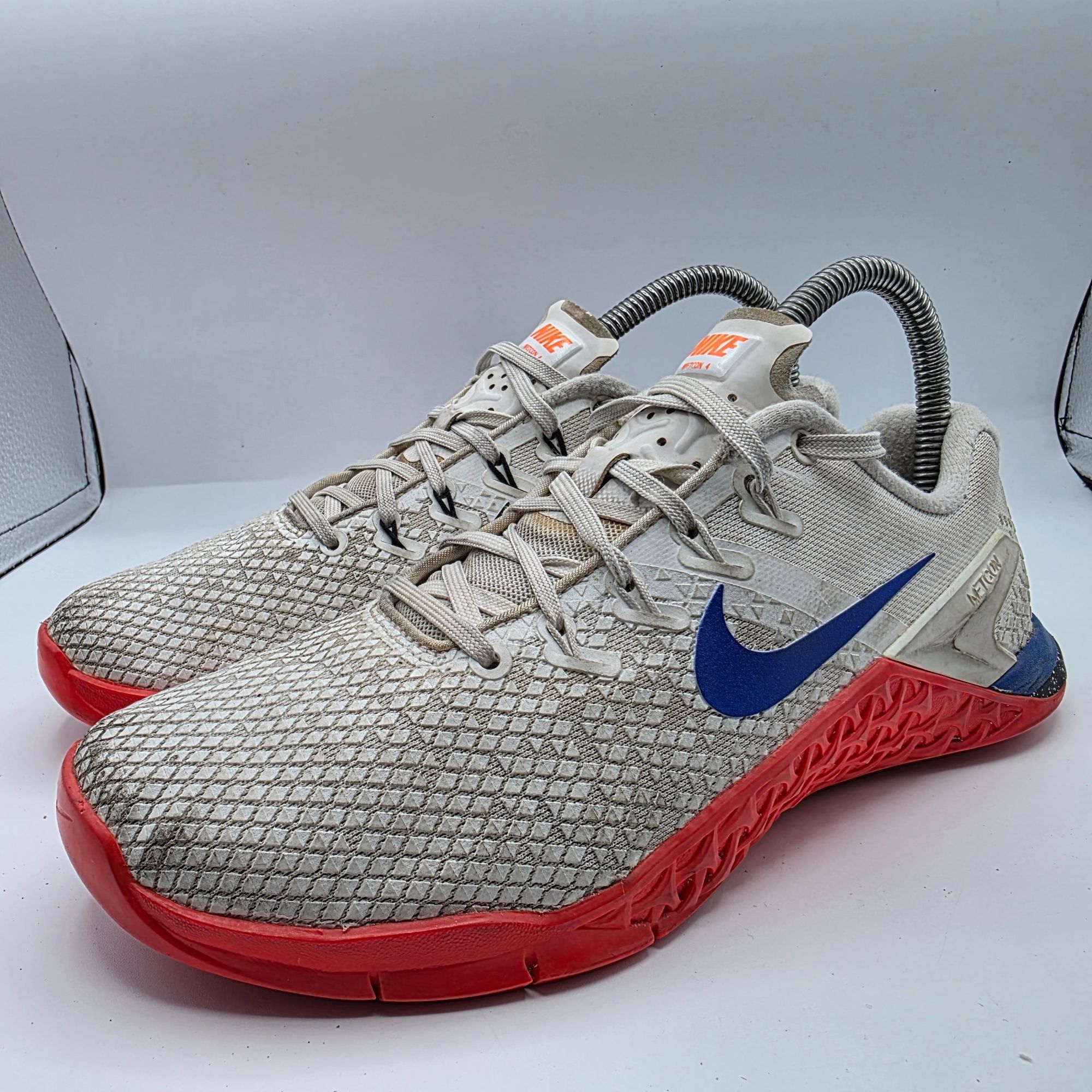 Nike Nike Metcon 4 XD Womens Size 7.5 White Red Blue Training Sho Size US 7.5 / IT 37.5 - 4 Thumbnail