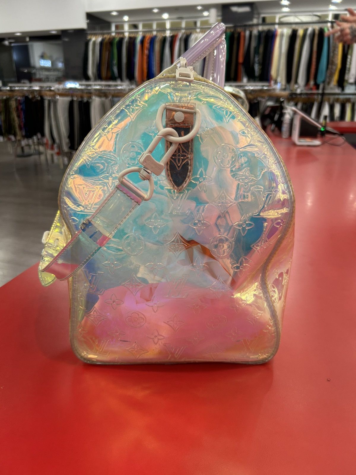 Louis Vuitton Louis Vuitton Prism Keepall Virgil Abloh Size ONE SIZE - 7 Thumbnail