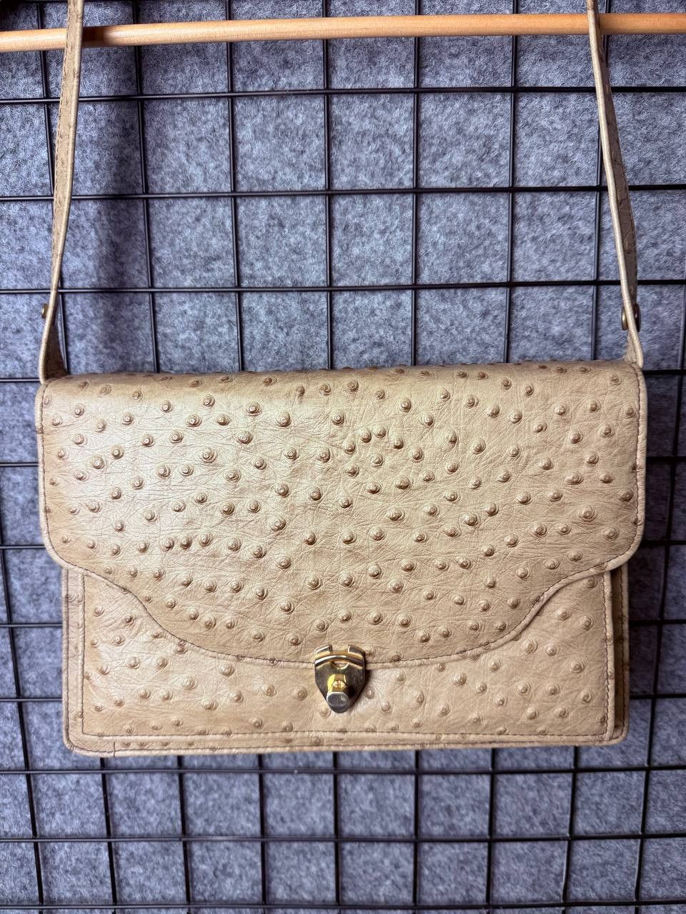 Leather Classic Beige 1990 OSTRICH Skin Handbag Coin Purse Size ONE SIZE - 3 Thumbnail